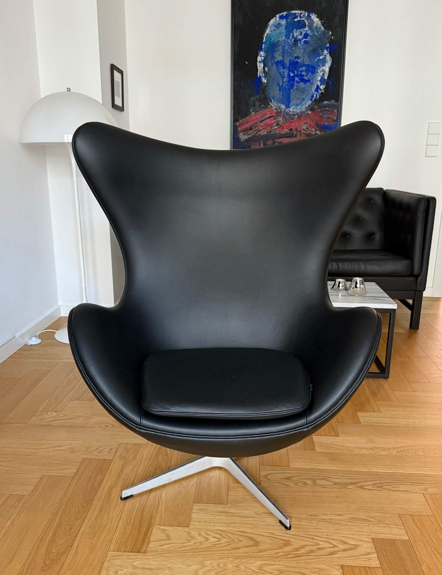 Original ‘The Egg Chair’. Arne Jacobsen for Fritz Hansen