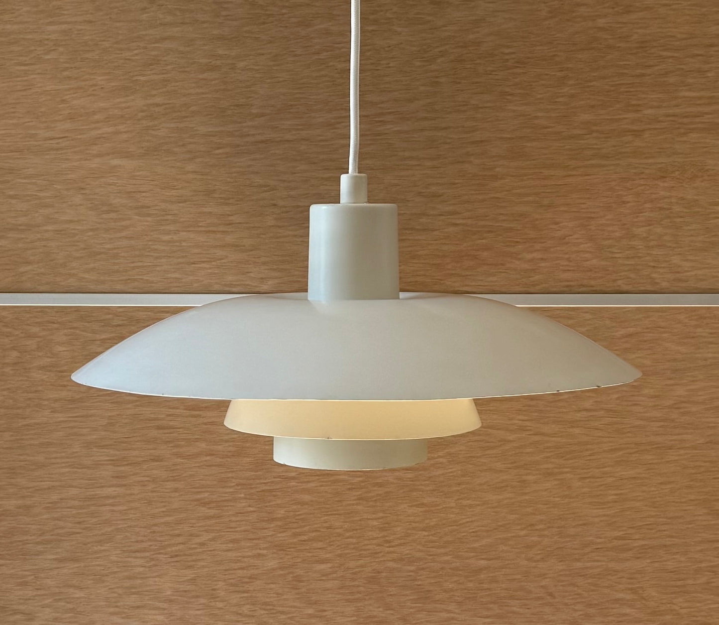 Original PH 4/3 pendant lamp. Poul Henningsen for Louis Poulsen