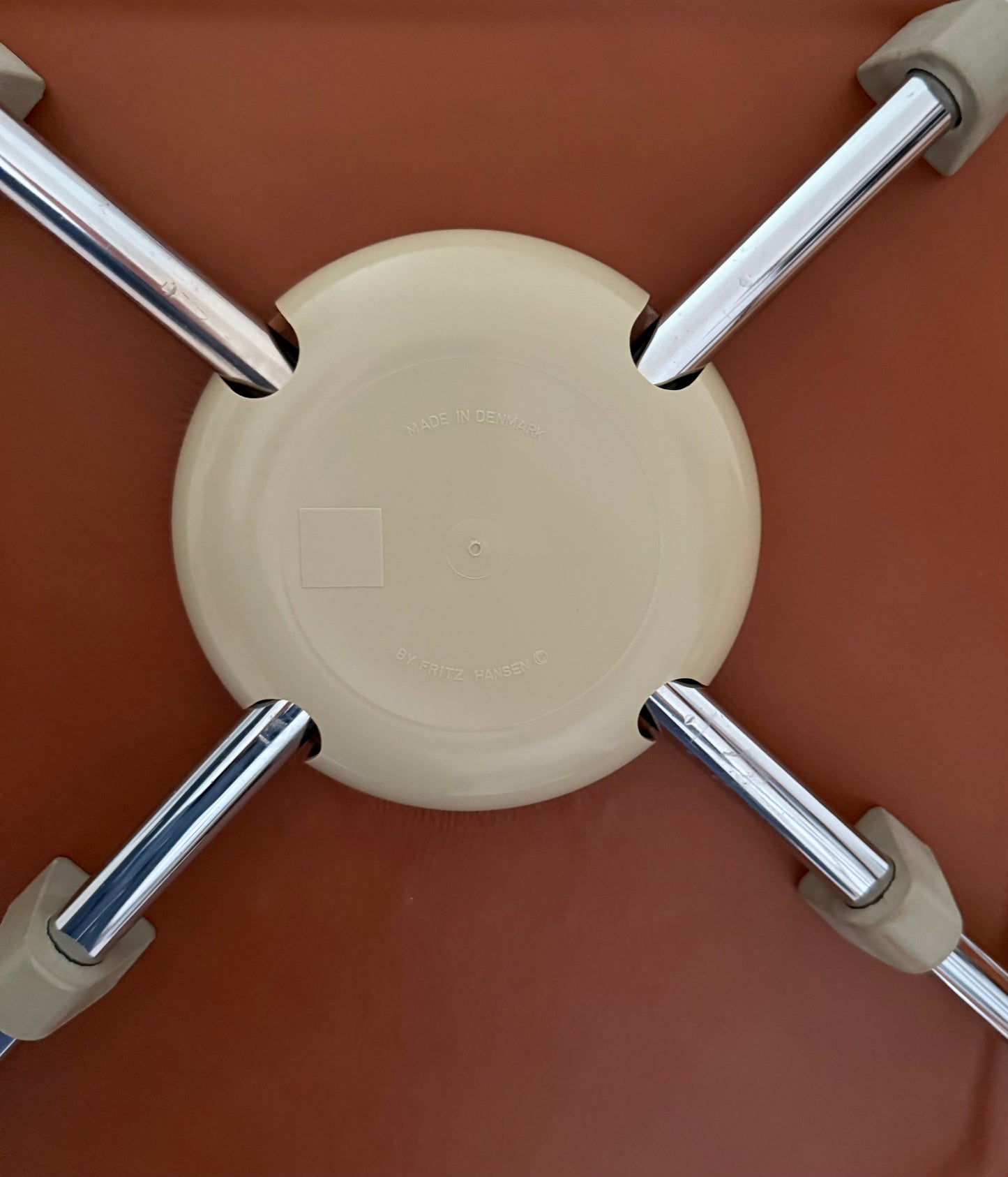 Series 7 Chairs. Arne Jacobsen for Fritz Hansen