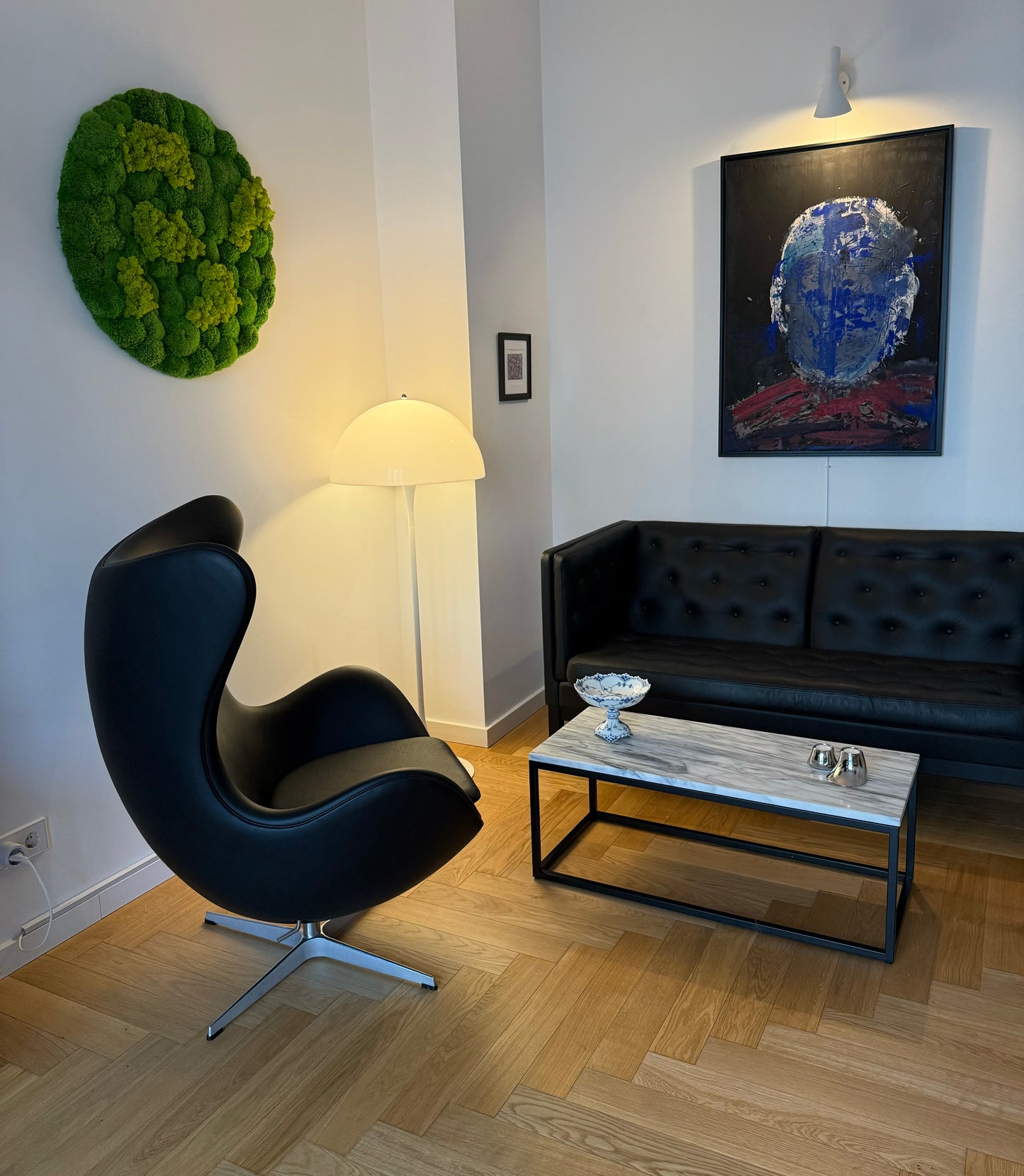 Original ‘The Egg Chair’. Arne Jacobsen for Fritz Hansen