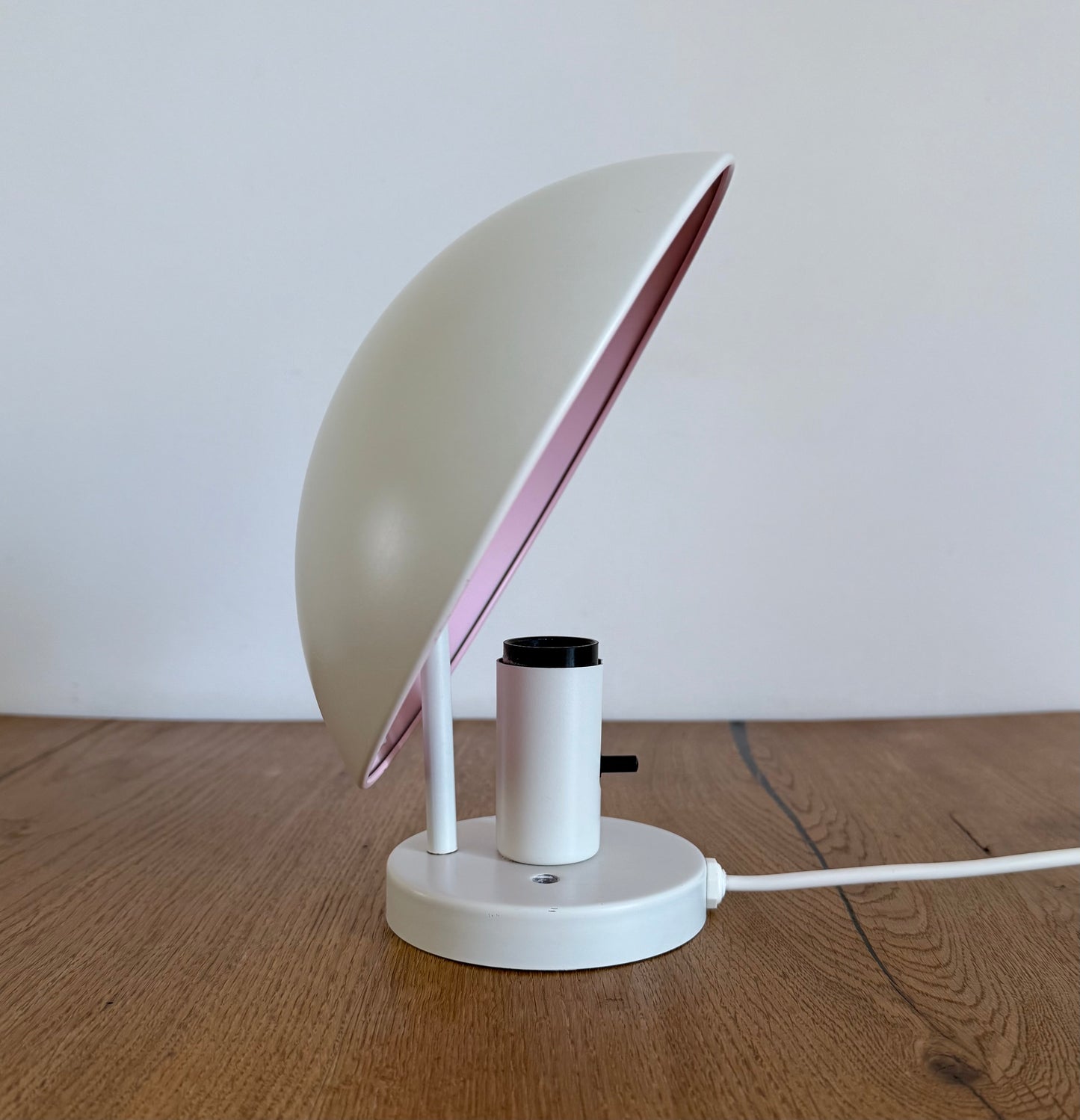 Original PH Hat wall lamp. Poul Henningsen for Louis Poulsen