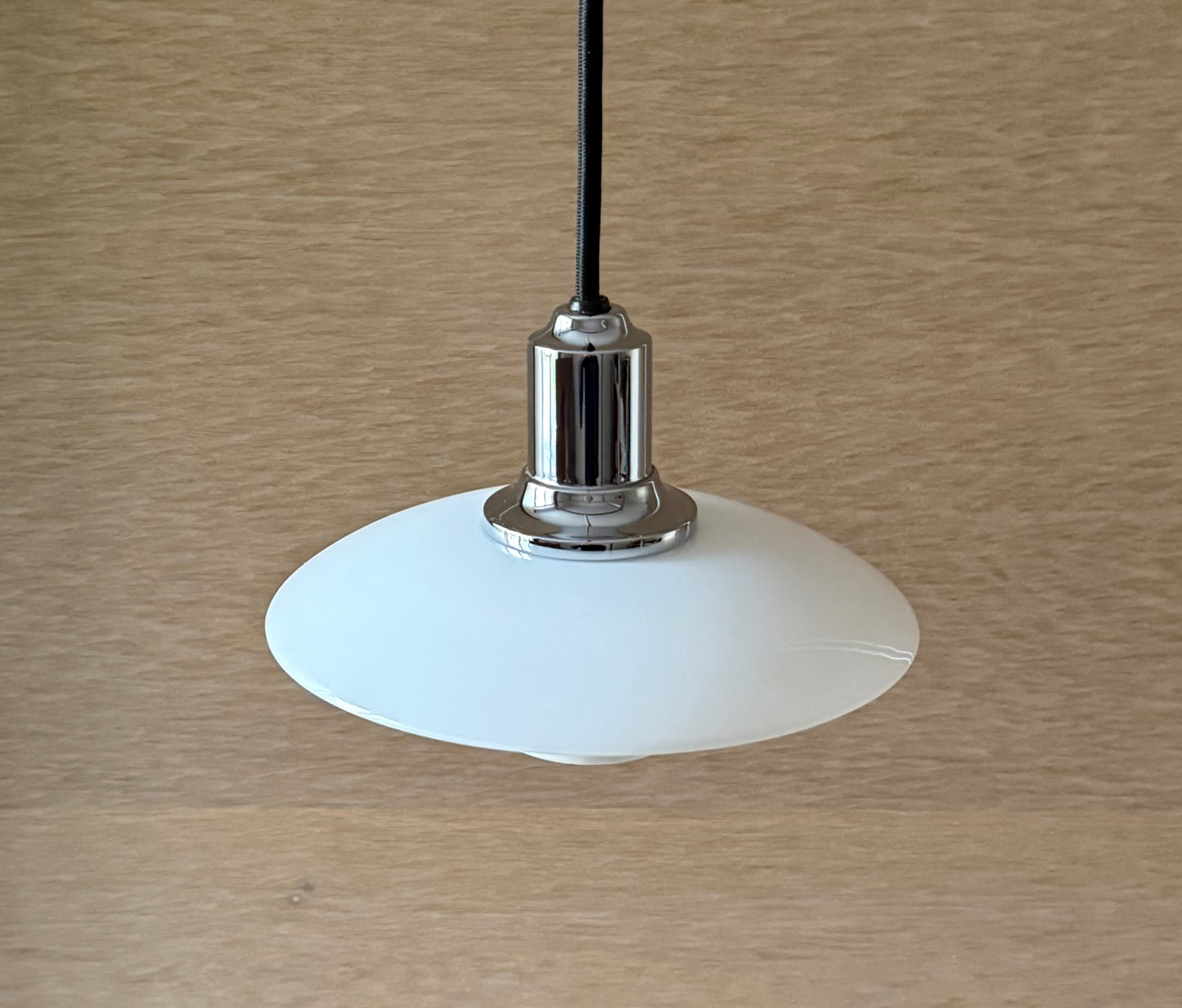 Original PH 2/1 pendant lamp. Poul Henningsen for Louis Poulsen