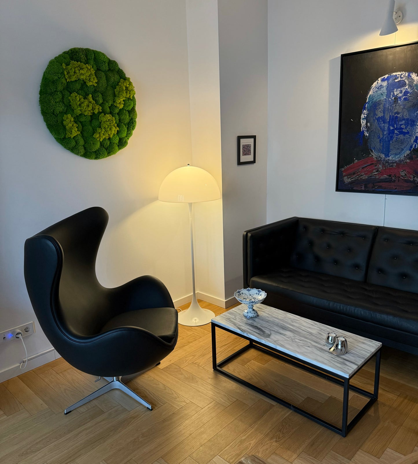 Original ‘The Egg Chair’. Arne Jacobsen for Fritz Hansen