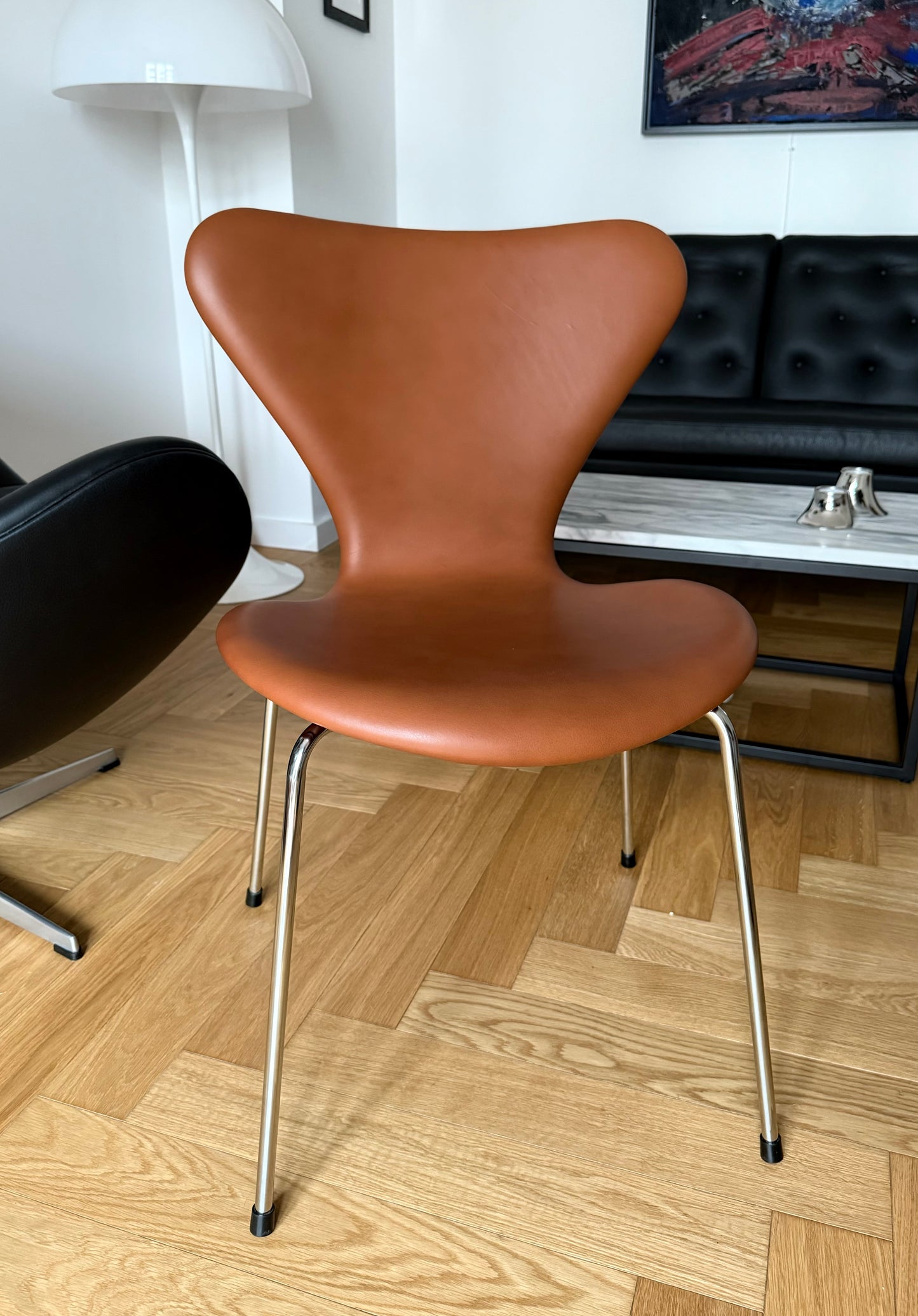 Series 7 Chairs. Arne Jacobsen for Fritz Hansen