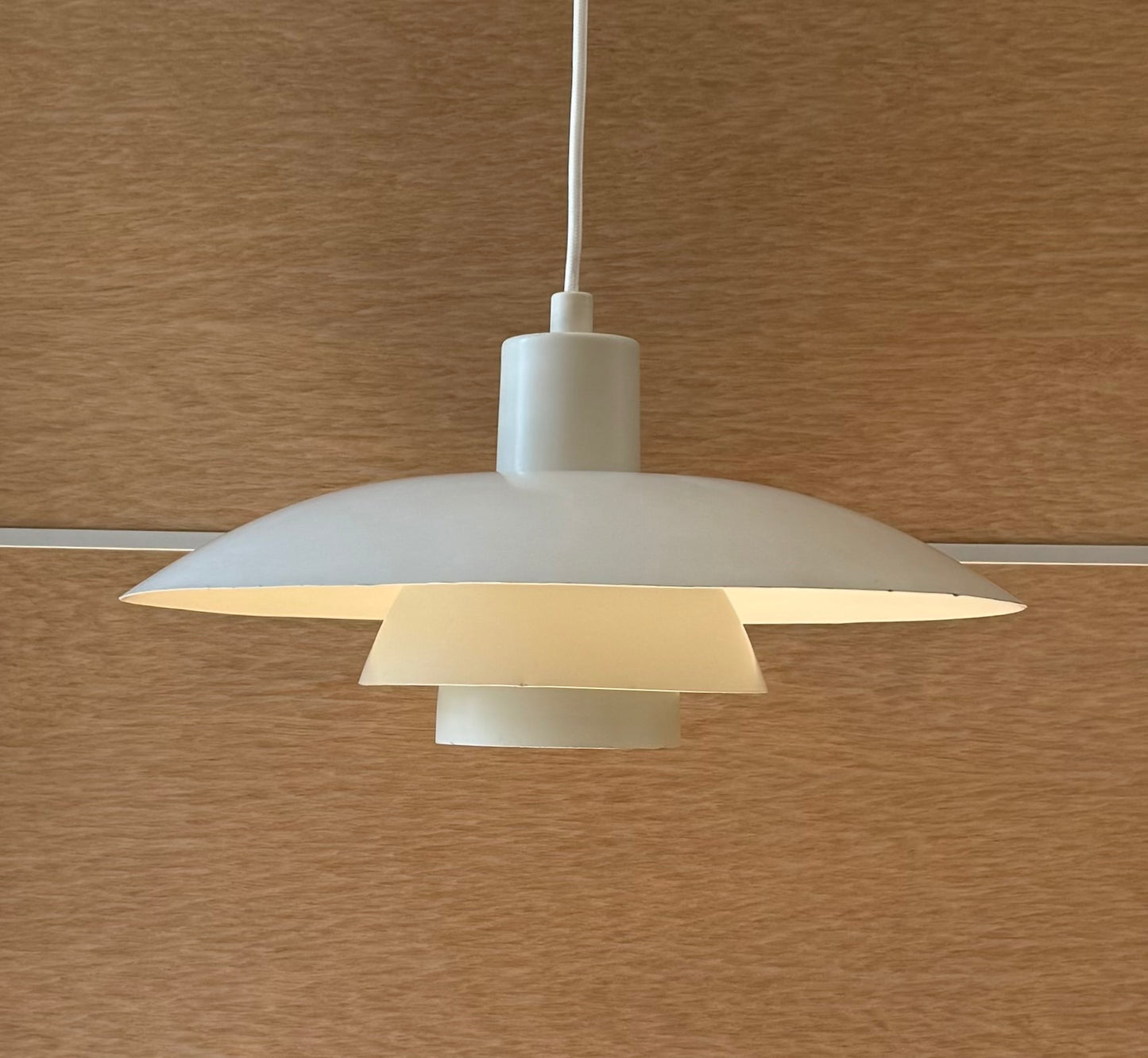 Original PH 4/3 pendant lamp. Poul Henningsen for Louis Poulsen