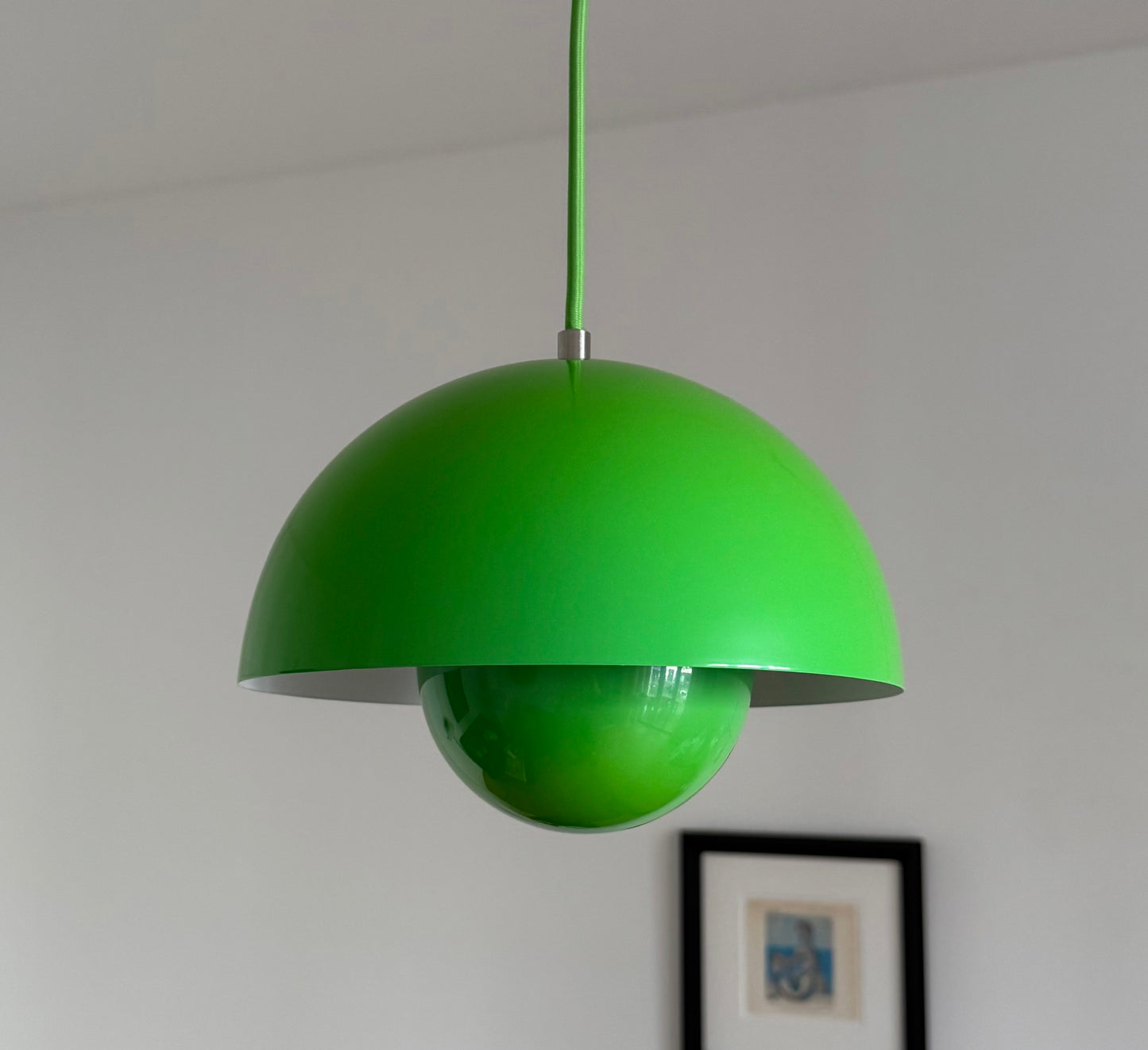 Original Flowerpot VP1 pendant lamp. Verner Panton for &tradition