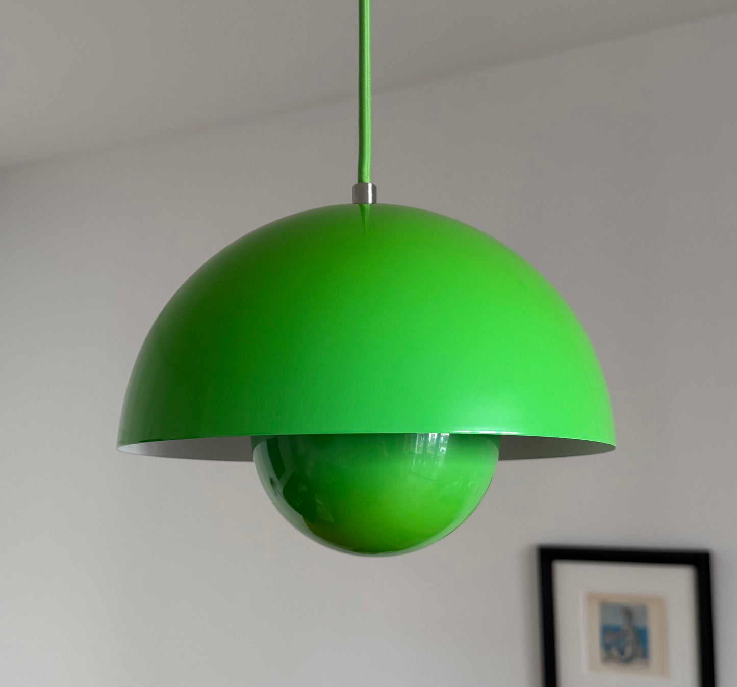 Original Flowerpot VP1 pendant lamp. Verner Panton for &tradition