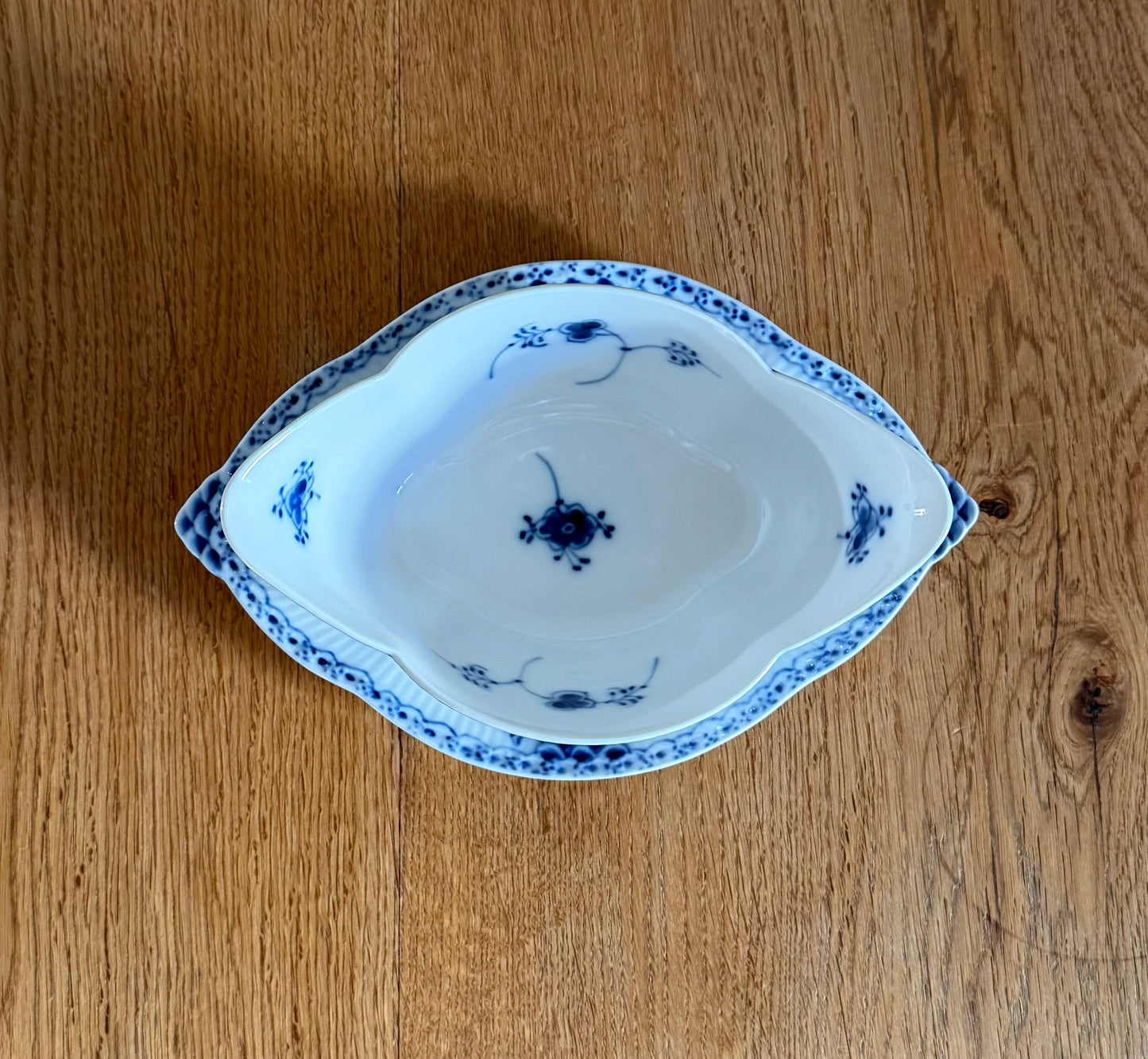 Royal Copenhagen Blue Fluted Half Lace sauce boat #587