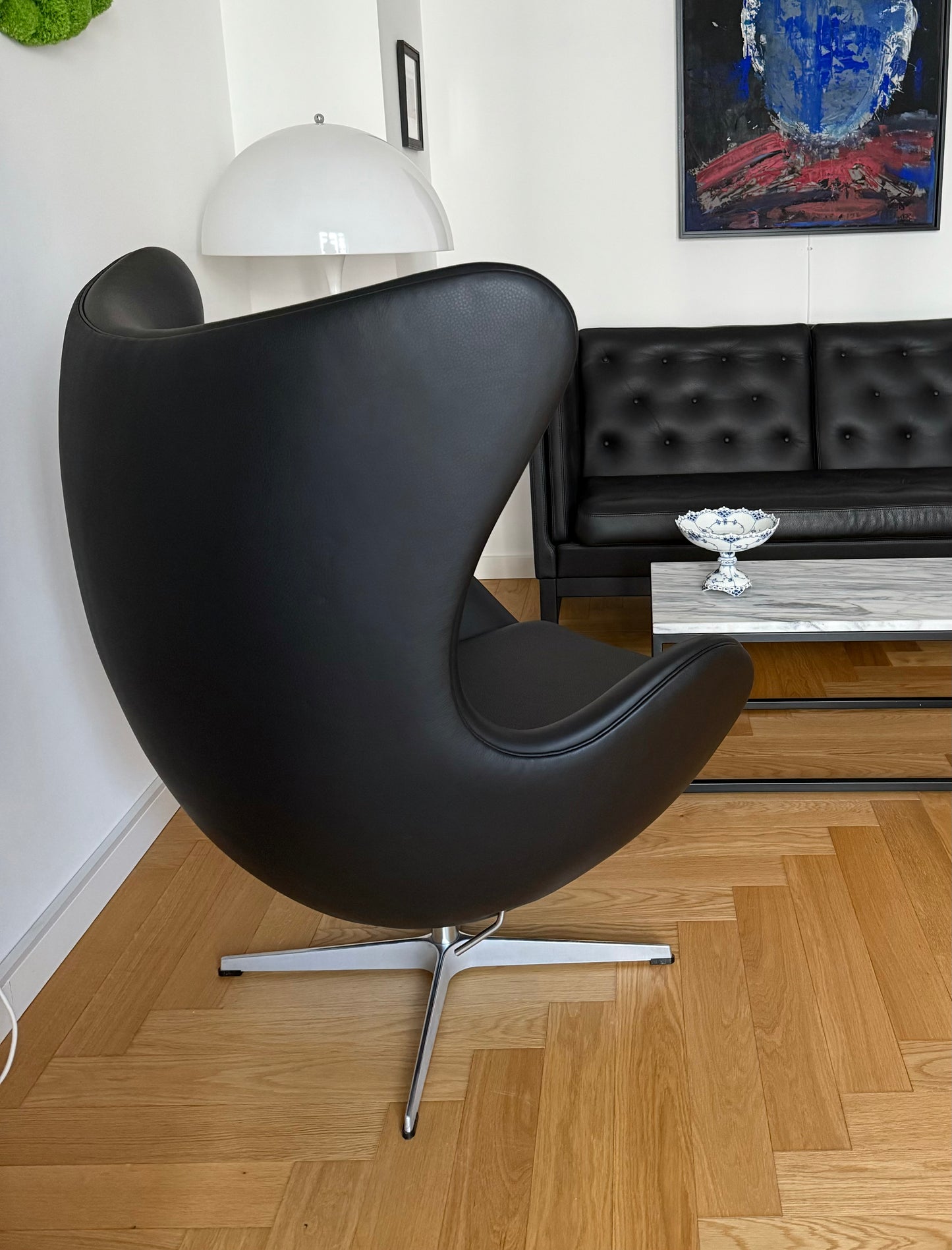 Original ‘The Egg Chair’. Arne Jacobsen for Fritz Hansen
