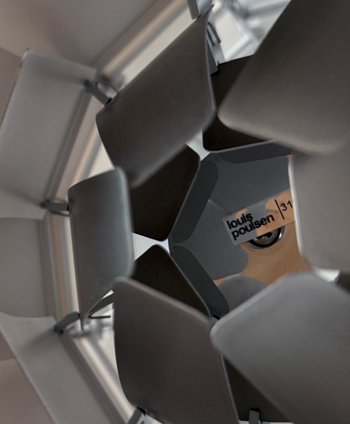 Original PH Artichoke pendant lamp. Poul Henningsen für Louis Poulsen