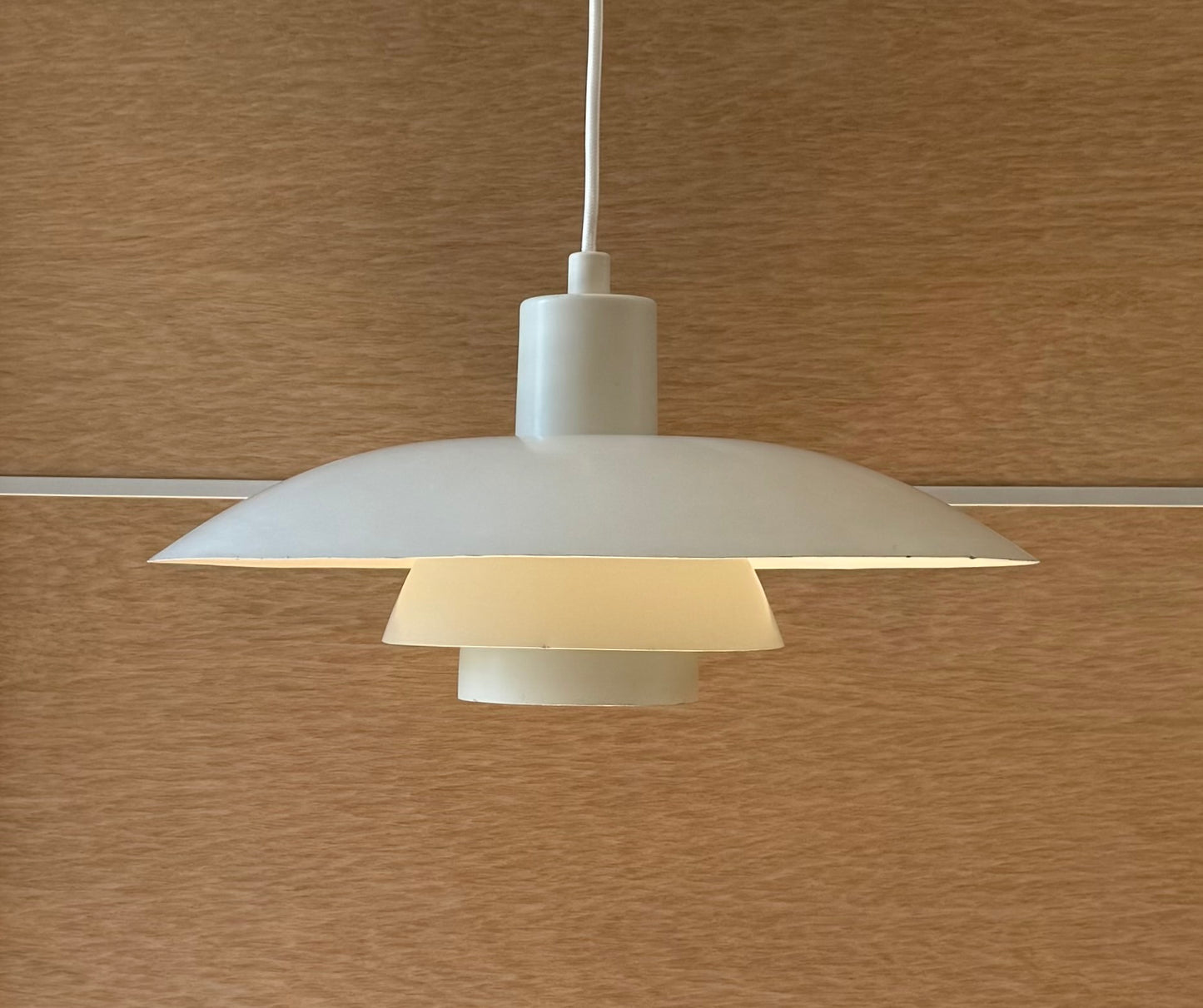 Original PH 4/3 pendant lamp. Poul Henningsen for Louis Poulsen