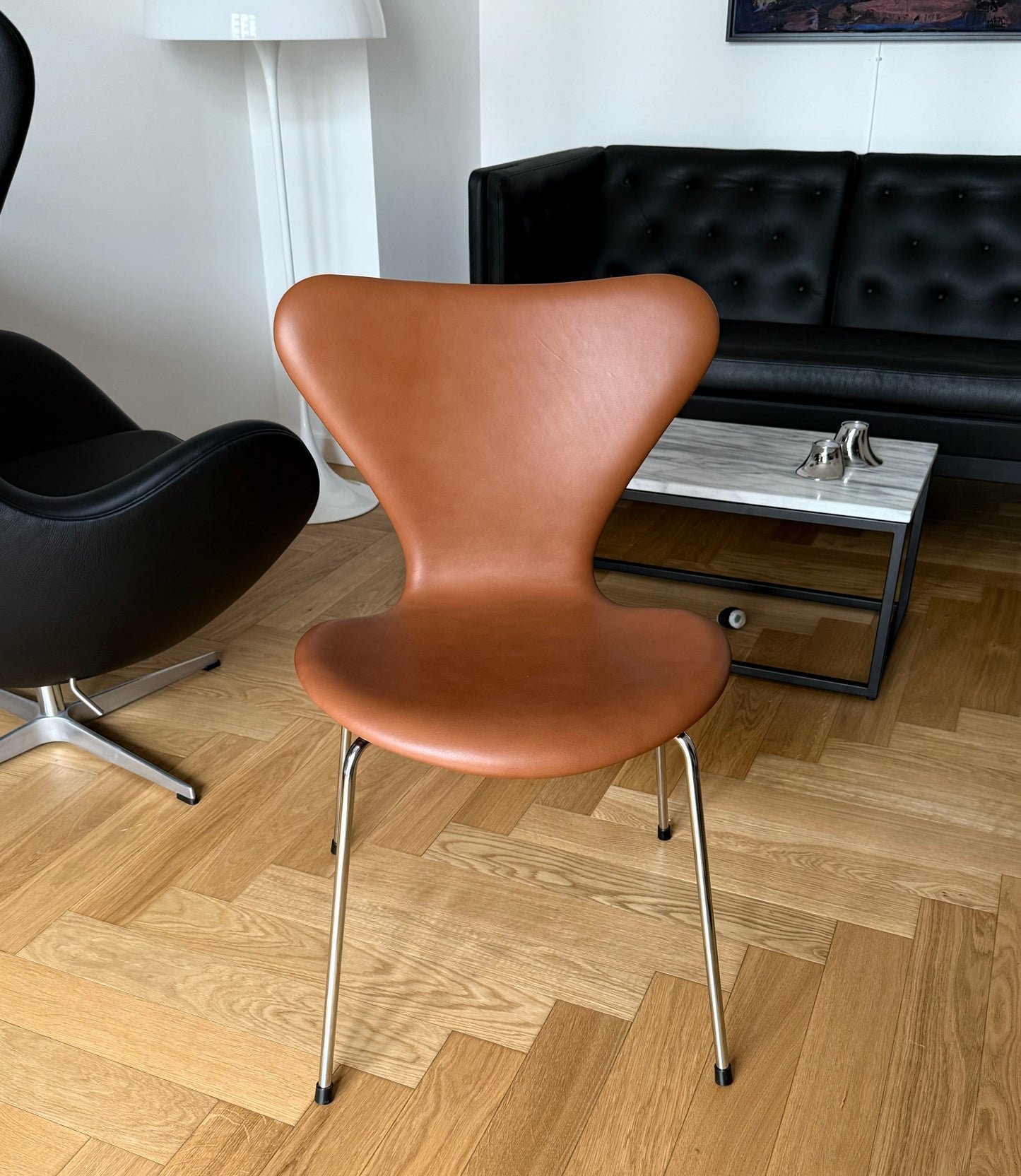 Series 7 Chairs. Arne Jacobsen for Fritz Hansen