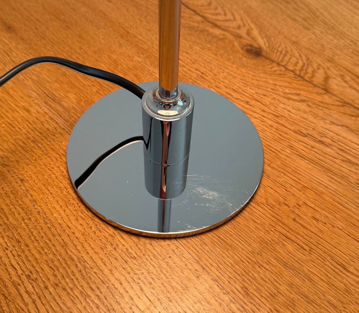 Original PH 2/1 table lamp. Poul Henningsen for Louis Poulsen