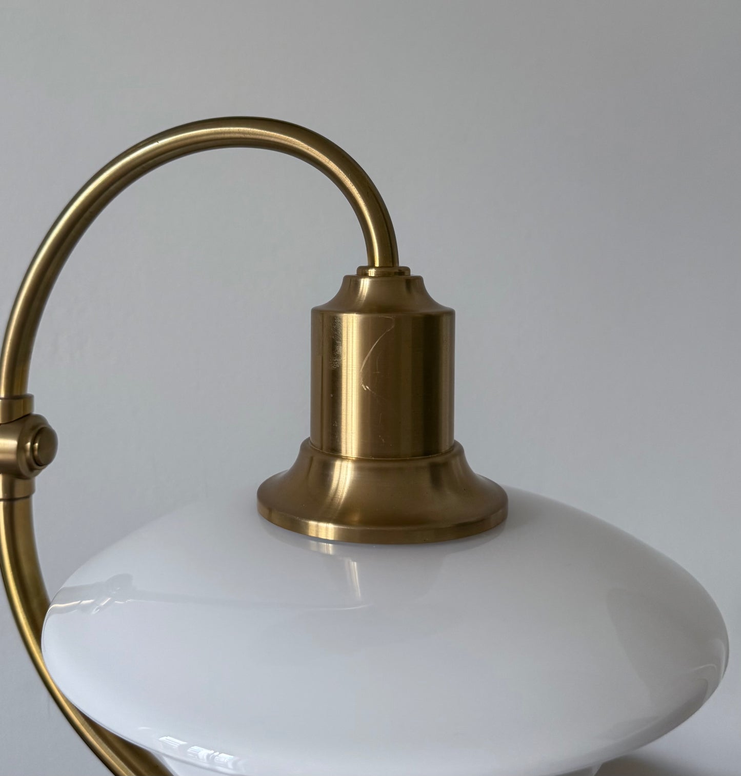 Original PH 2/2 ‘Question Mark’ table lamp. Poul Henningsen for Louis Poulsen