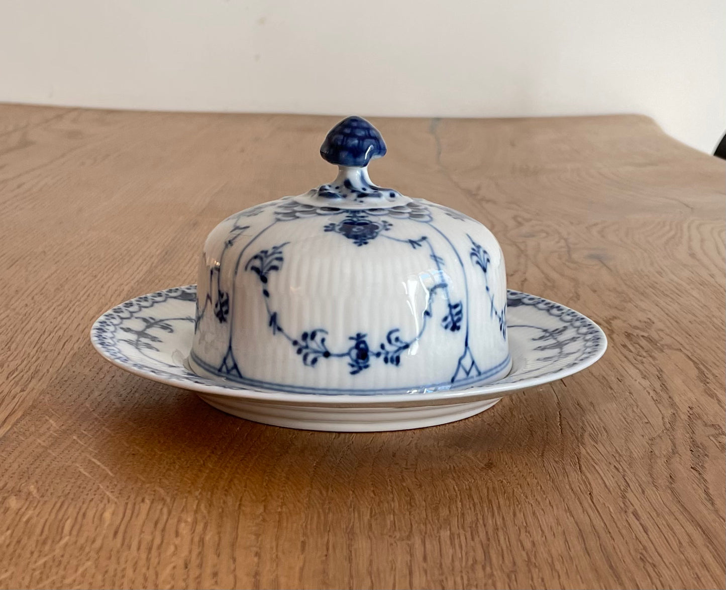Royal Copenhagen Blue Fluted Half Lace butter dish