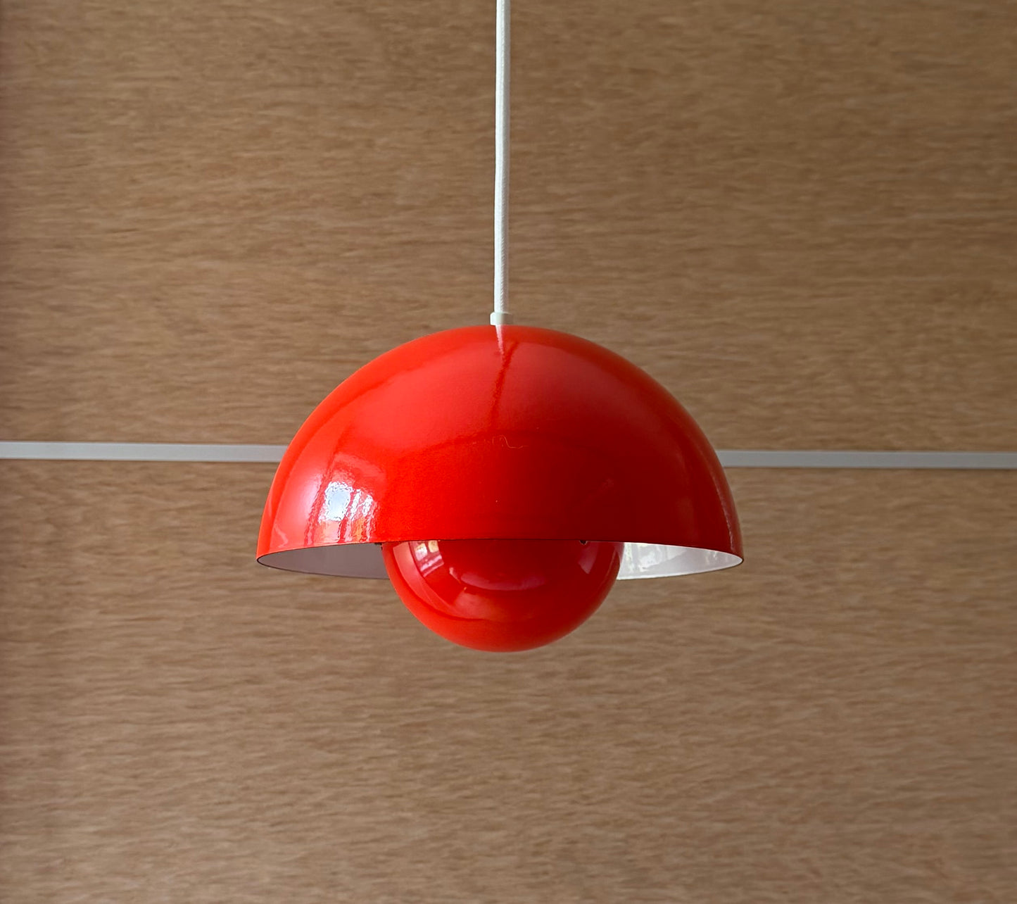 Original Flowerpot VP1 pendant lamp. Verner Panton for Louis Poulsen
