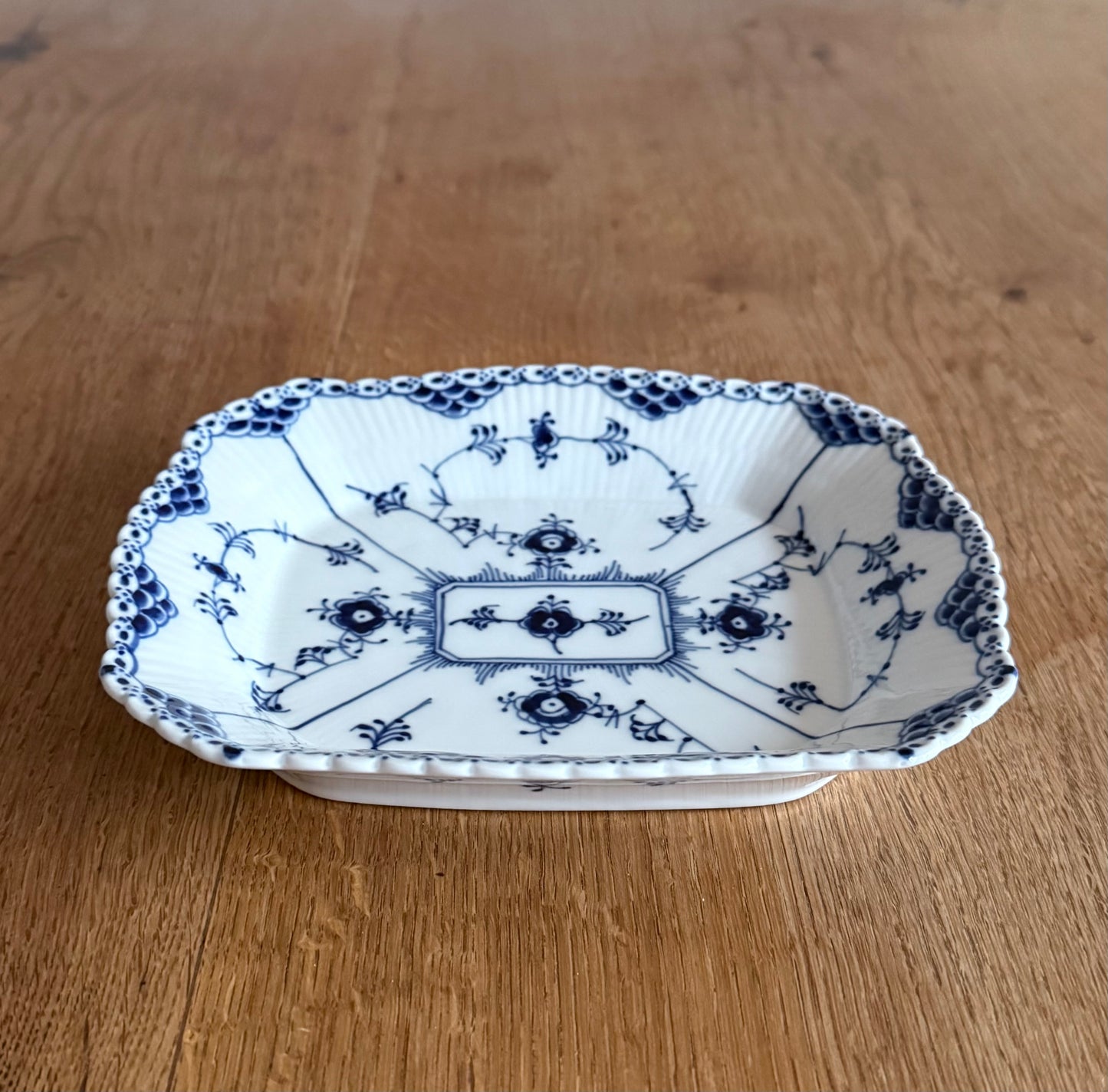 Royal Copenhagen Blue Fluted Half Lace bread tray #701