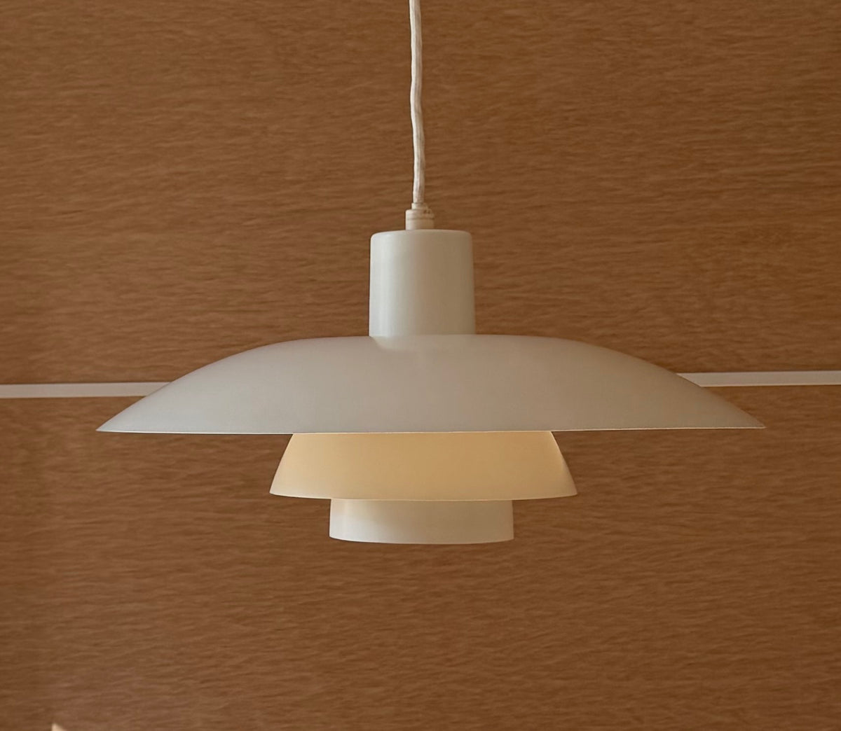 Original PH 4/3 pendant lamp. Poul Henningsen for Louis Poulsen