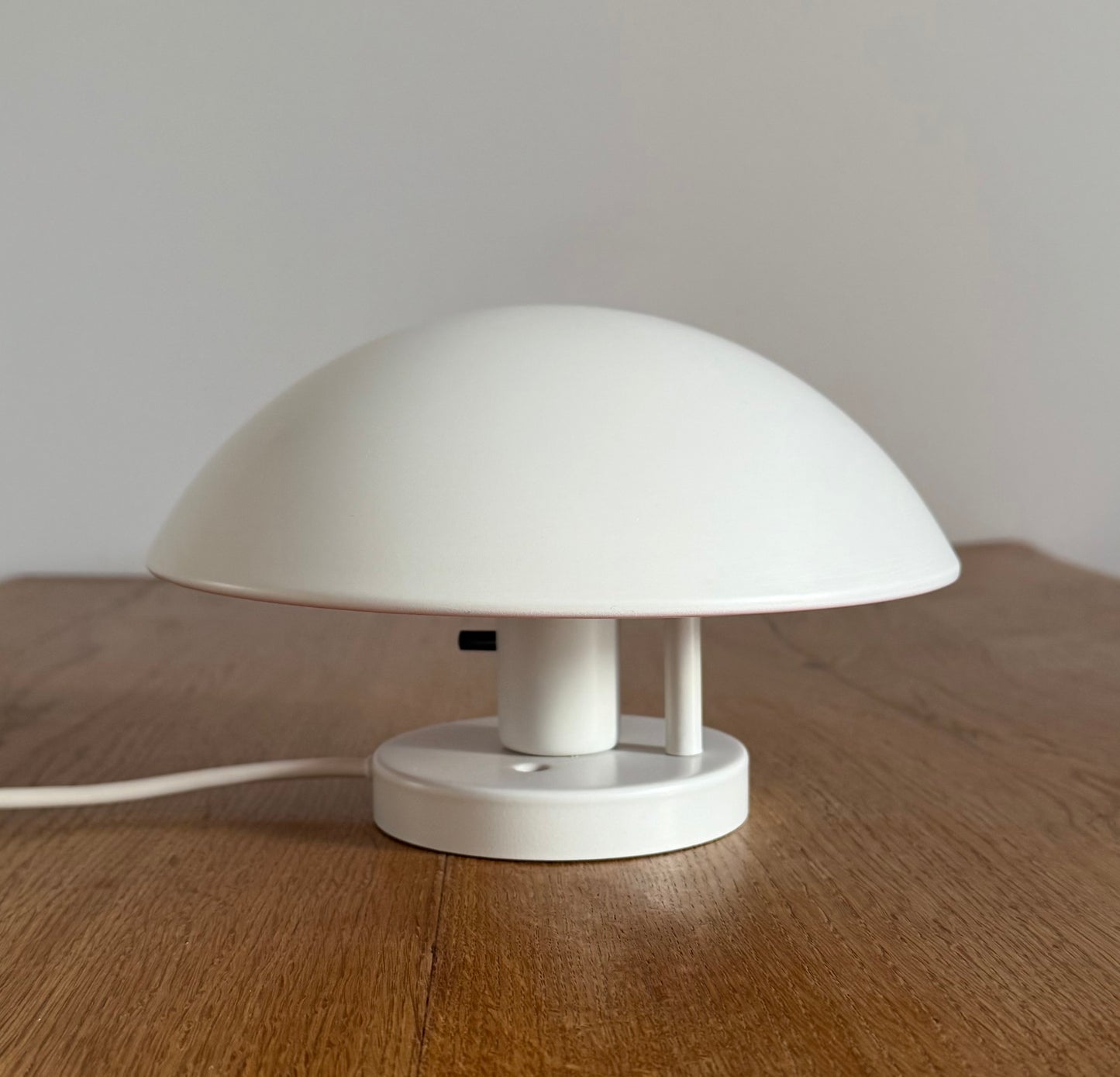 Original PH Hat wall lamp. Poul Henningsen for Louis Poulsen