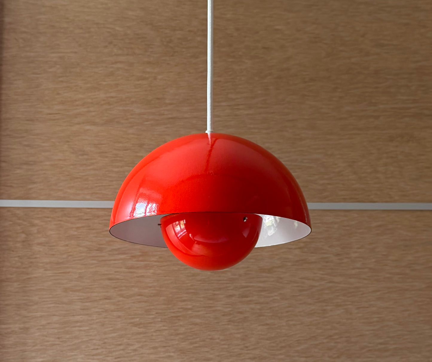 Original Flowerpot VP1 pendant lamp. Verner Panton for Louis Poulsen