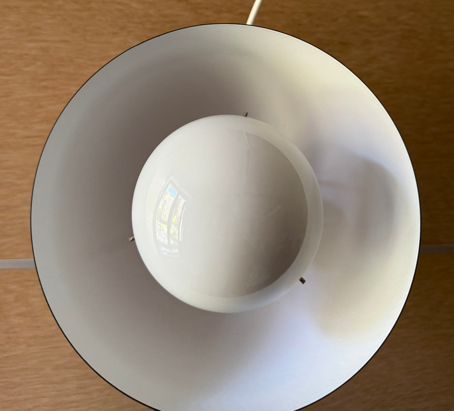 Original Flowerpot VP1 pendant lamp. Verner Panton for Louis Poulsen