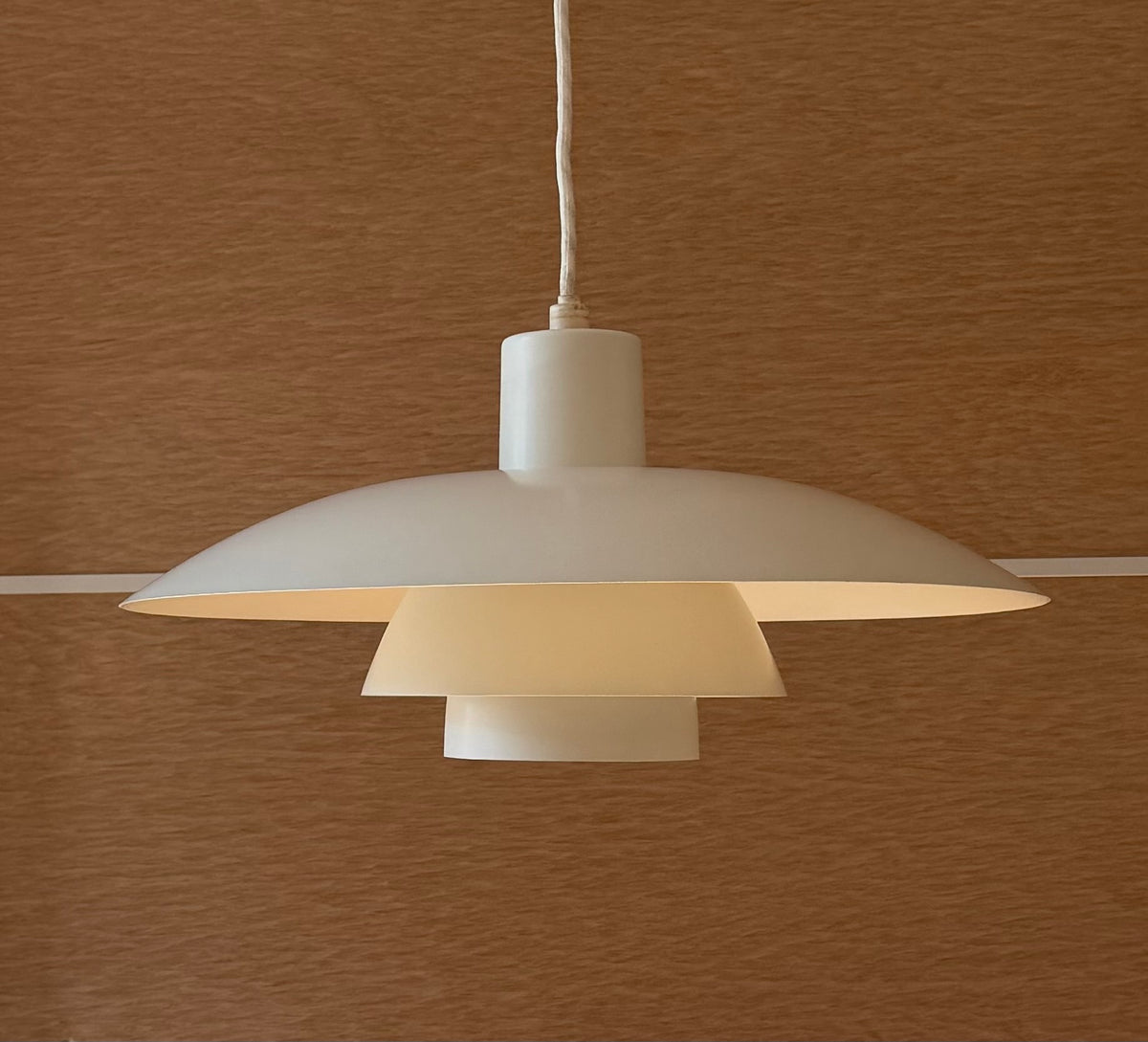 Original PH 4/3 pendant lamp. Poul Henningsen for Louis Poulsen