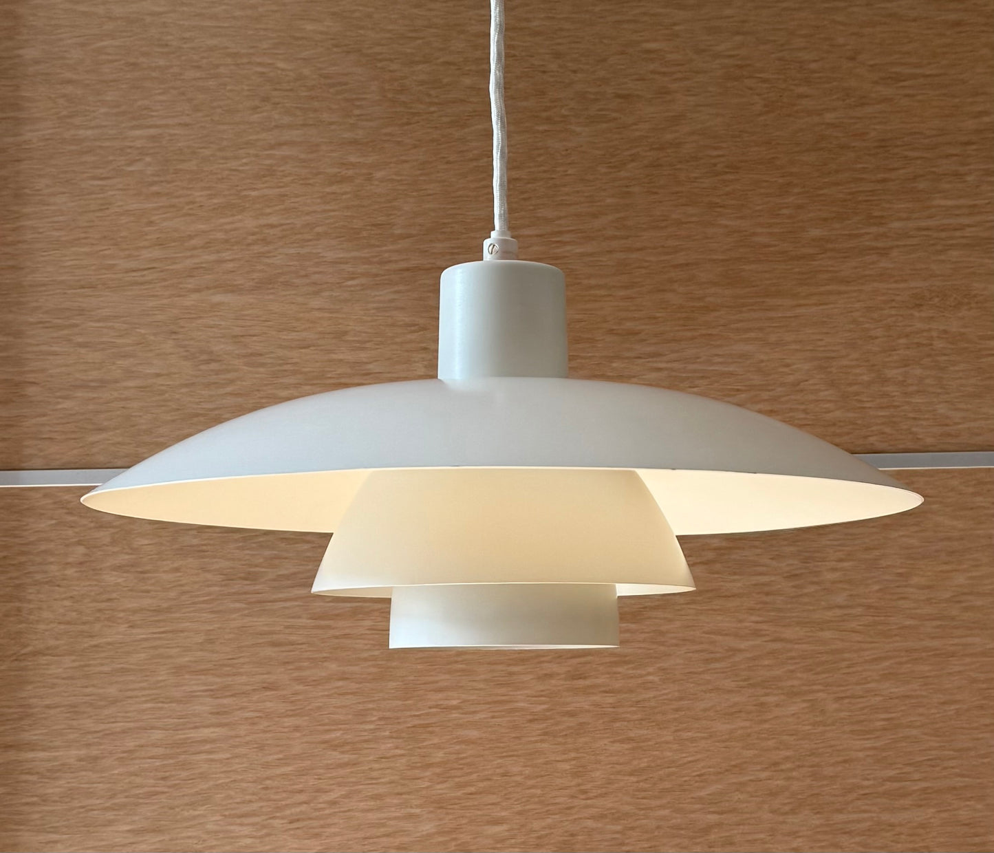 Original PH 4/3 pendant lamp. Poul Henningsen for Louis Poulsen