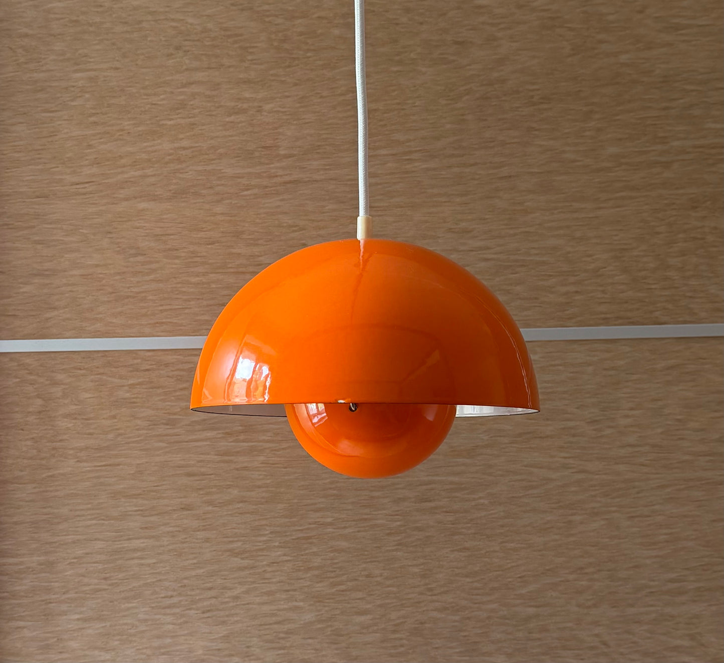 Original Flowerpot VP1 pendant lamp. Verner Panton for Louis Poulsen