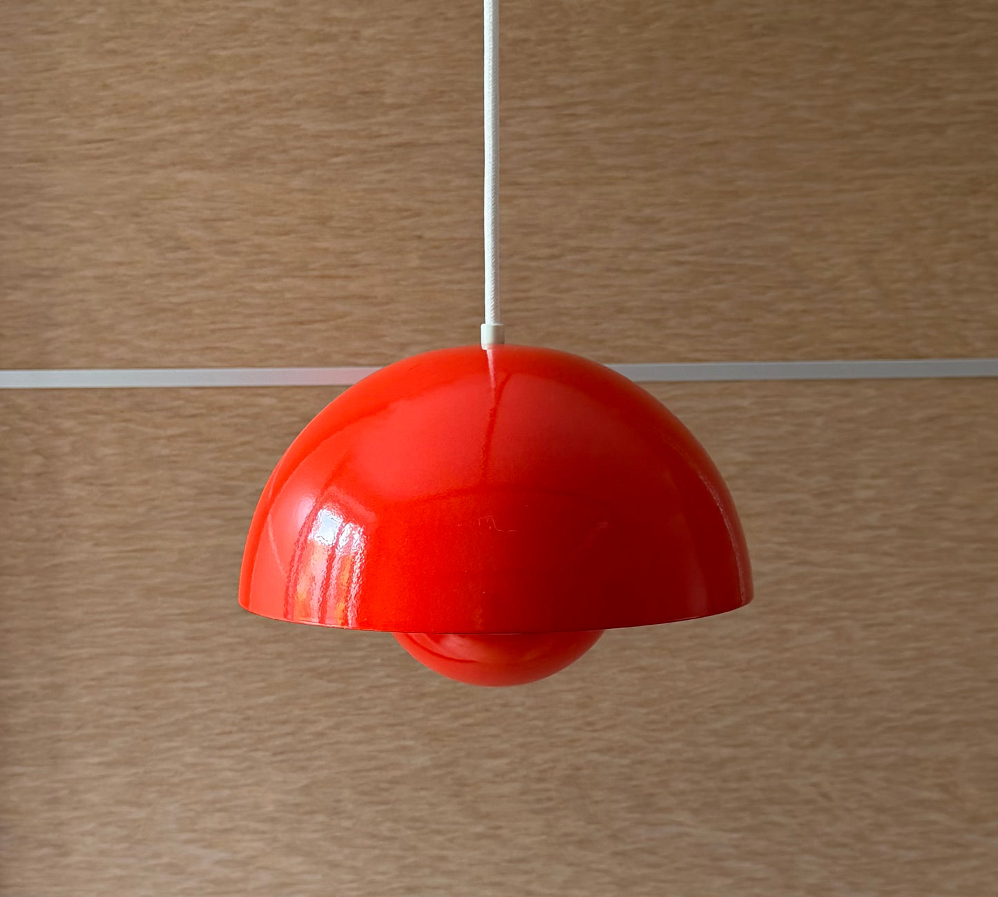 Original Flowerpot VP1 pendant lamp. Verner Panton for Louis Poulsen