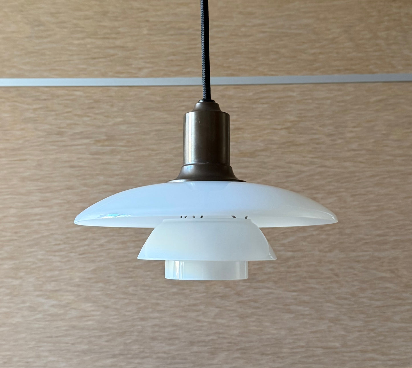 Original PH 2/1 pendant lamp. Poul Henningsen for Louis Poulsen
