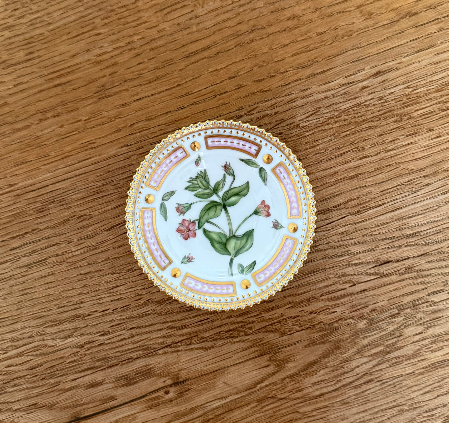 Royal Copenhagen Flora Danica caviar dish / butter dish