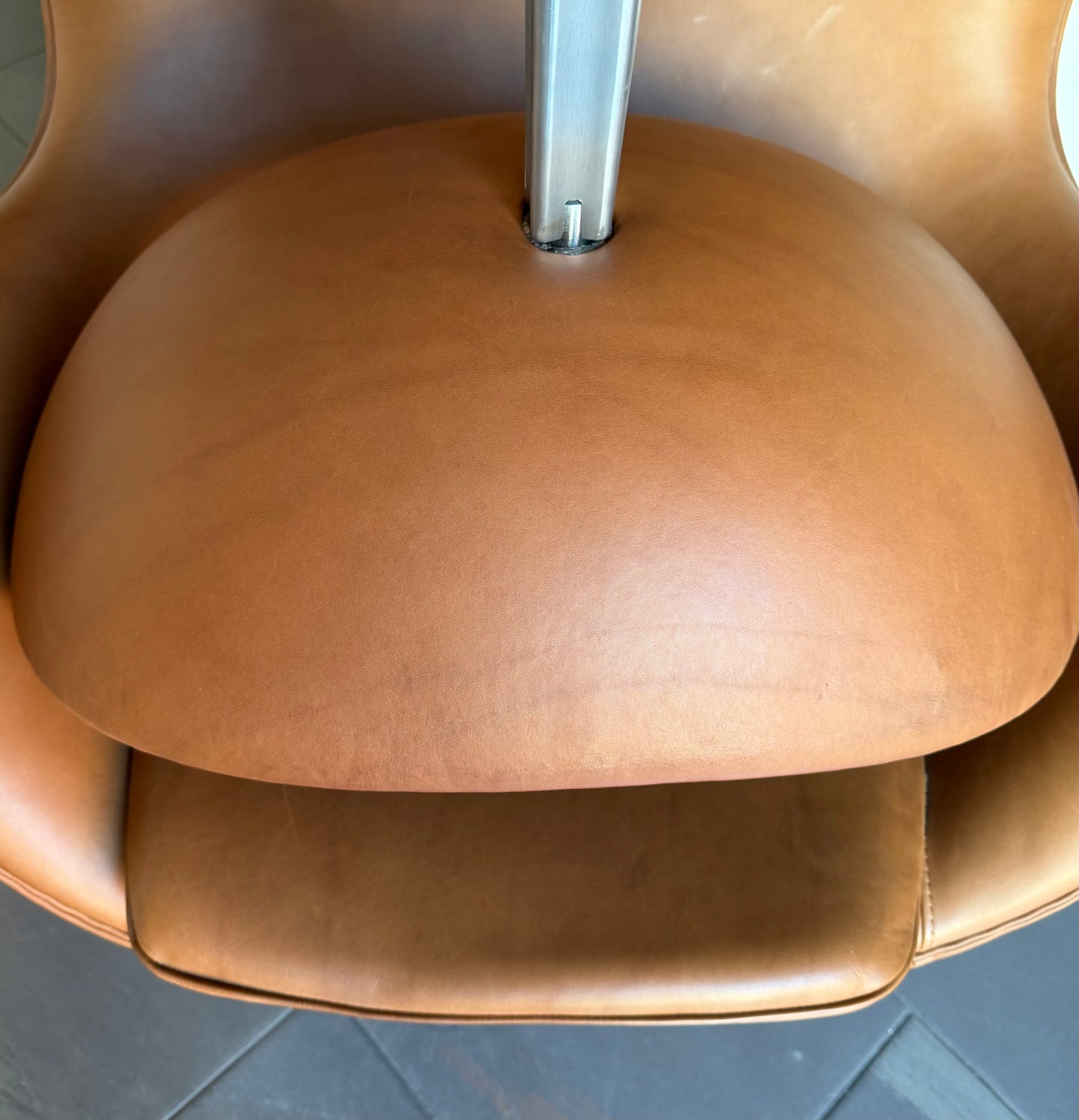 Egg Lounge Chair with foot stool. Arne Jacobsen for Fritz Hansen