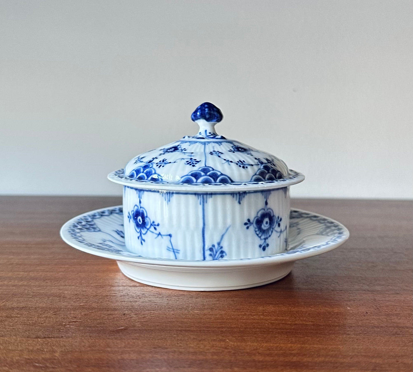 Royal Copenhagen Blue Fluted Half Lace butter dish