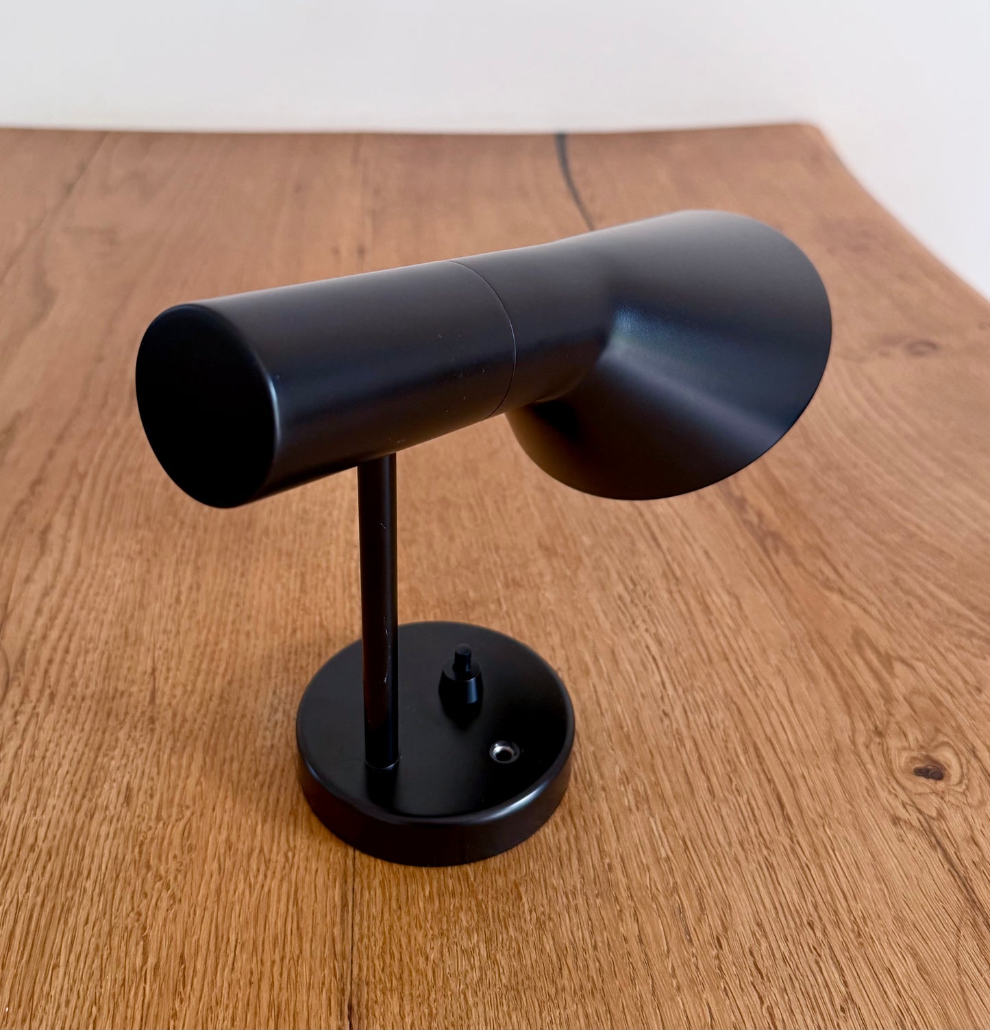 Original AJ wall lamp. Arne Jacobsen for Louis Poulsen