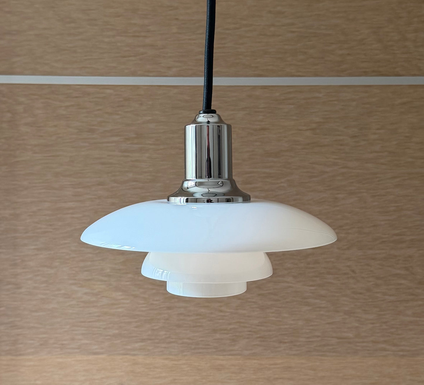 Original PH 2/1 pendant lamp. Poul Henningsen for Louis Poulsen