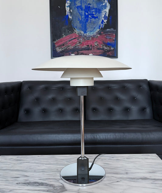 Original PH 4/3 table lamp. Poul Henningsen for Louis Poulsen