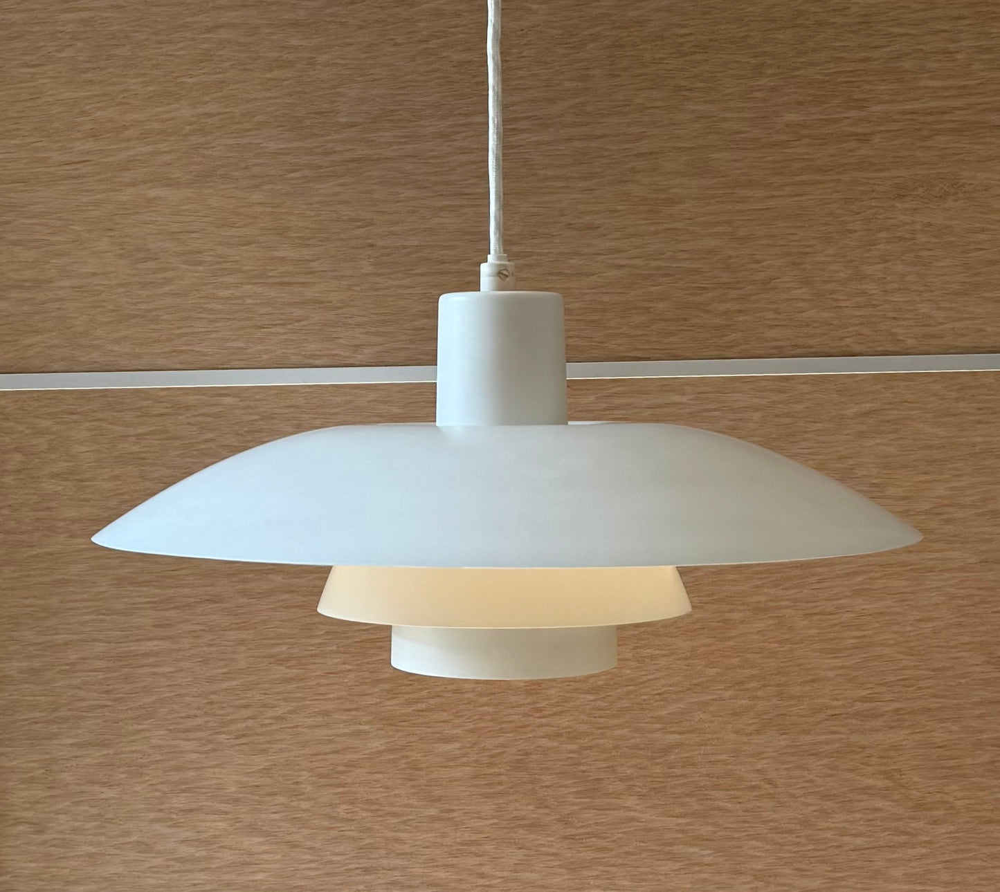 Original PH 4/3 pendant lamp. Poul Henningsen for Louis Poulsen