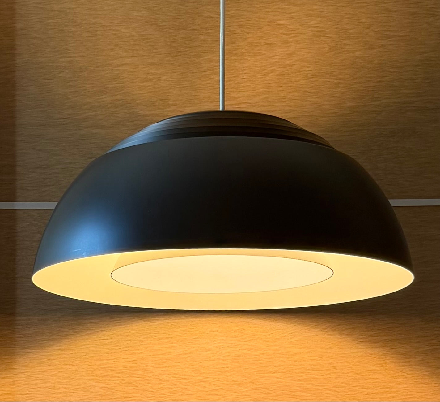 Original AJ Royal 500 pendant lamp. Arne Jacobsen for Louis Poulsen