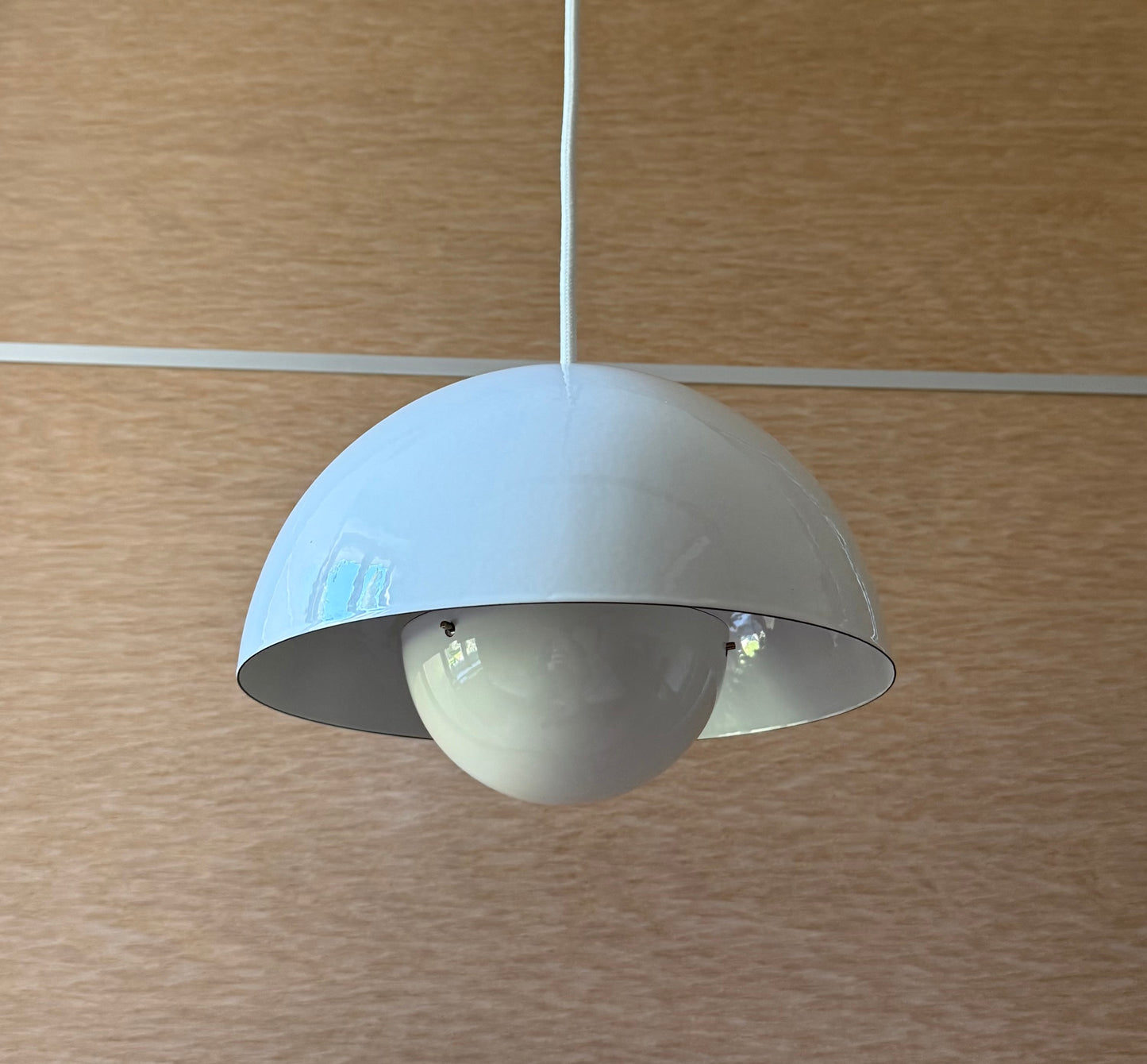 Original Flowerpot VP1 pendant lamp. Verner Panton for Louis Poulsen