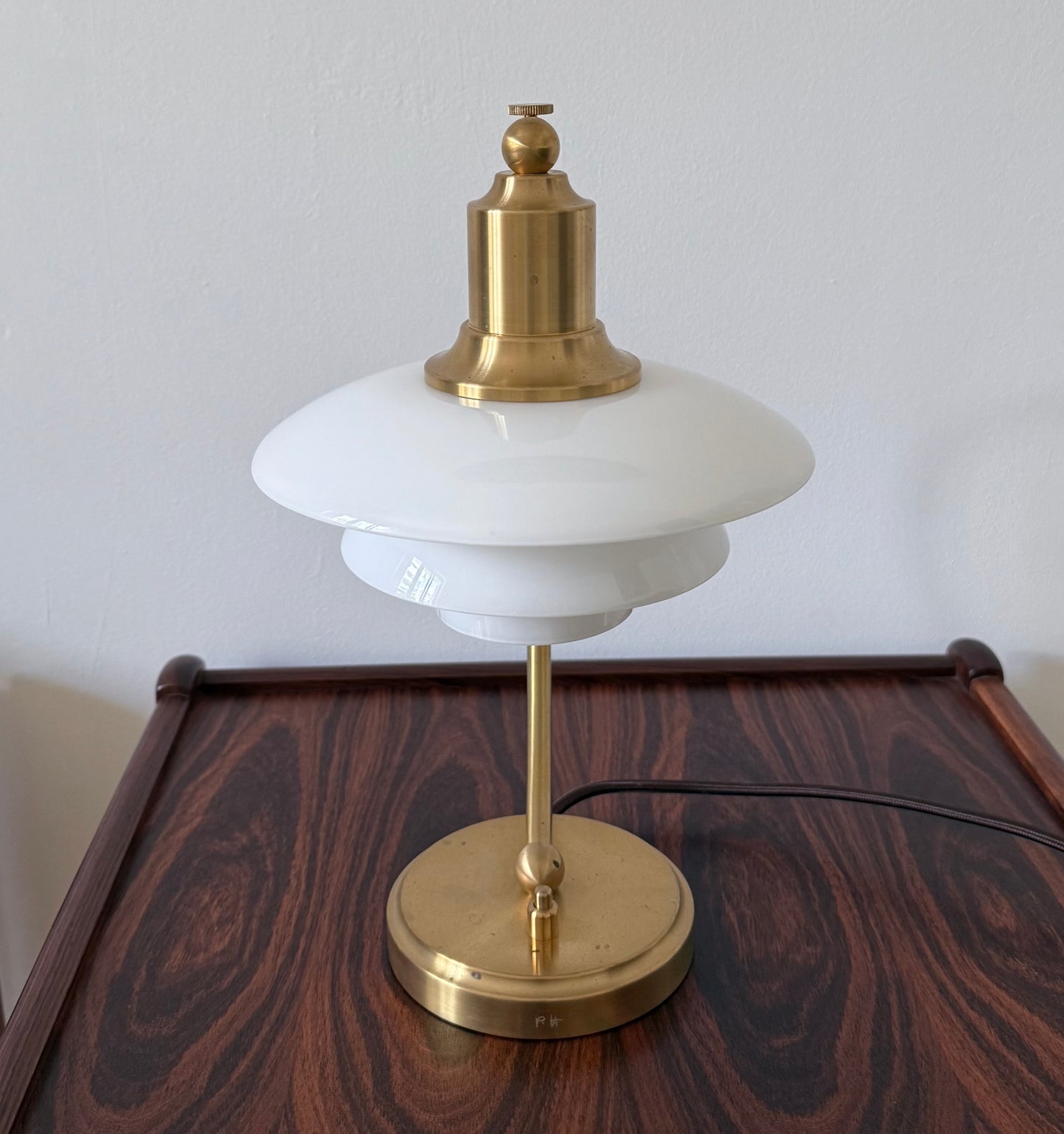 Original PH 2/2 ‘Luna’ table lamp. Poul Henningsen for Louis Poulsen
