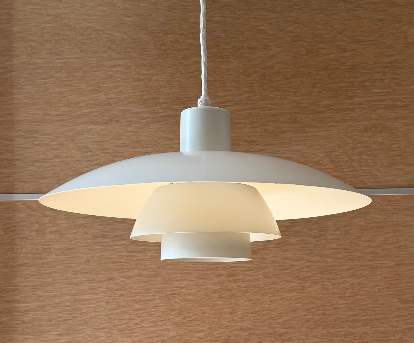 Original PH 4/3 pendant lamp. Poul Henningsen for Louis Poulsen