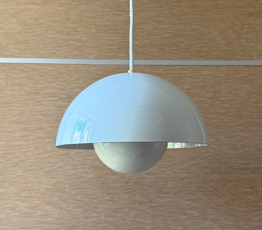 Original Flowerpot VP1 pendant lamp. Verner Panton for Louis Poulsen