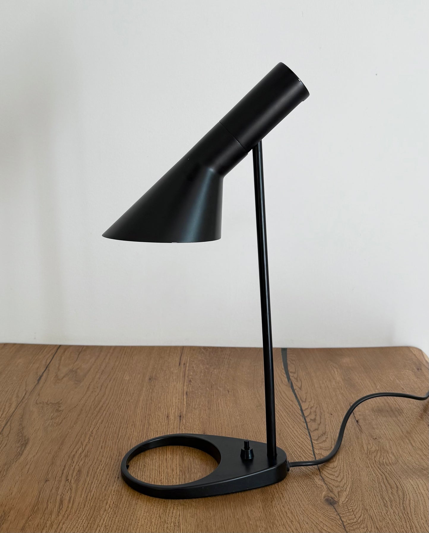 Original AJ Mini table lamp. Arne Jacobsen for Louis Poulsen