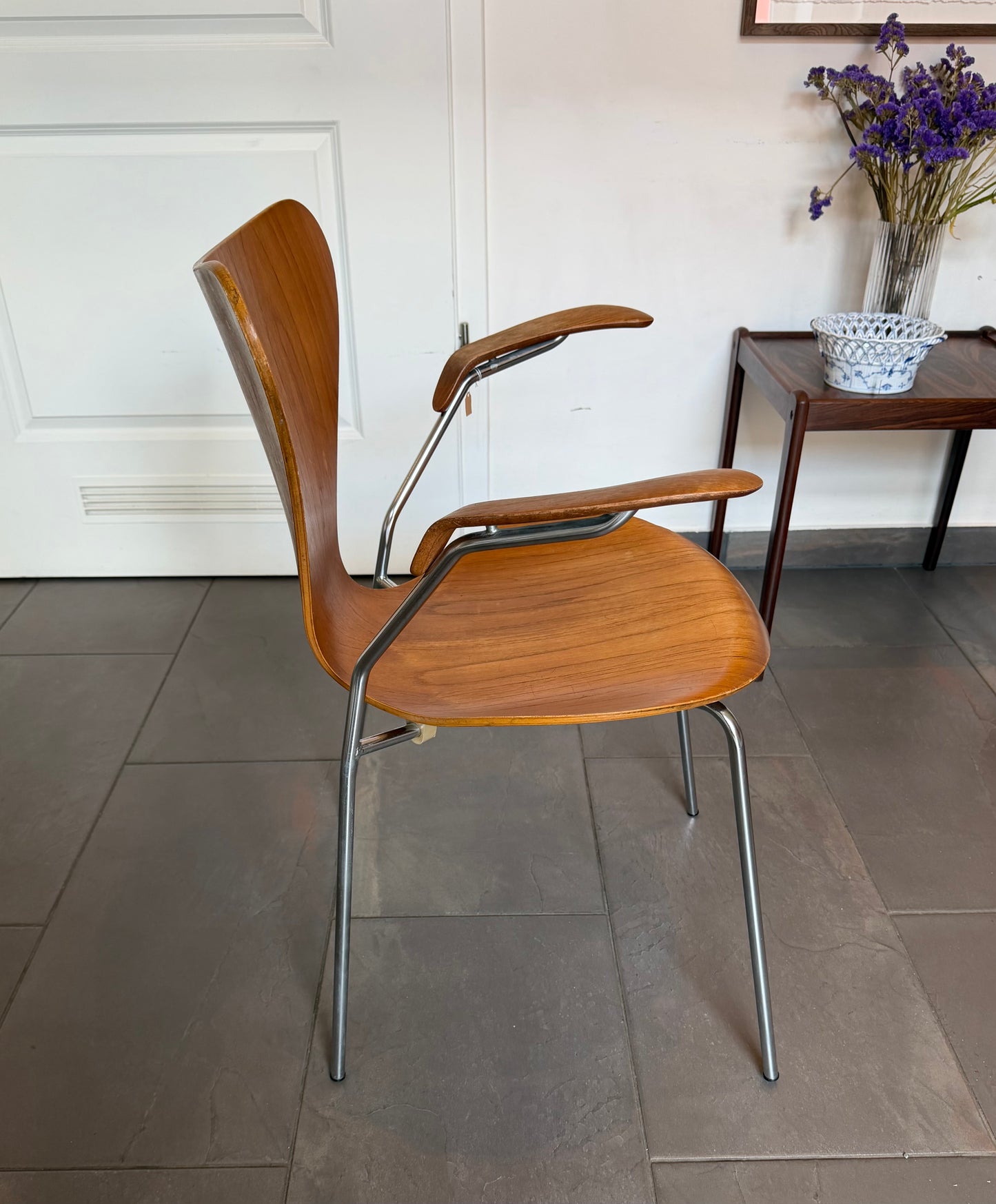 Original Series 7-armchair (3207). Arne Jacobsen for Fritz Hansen