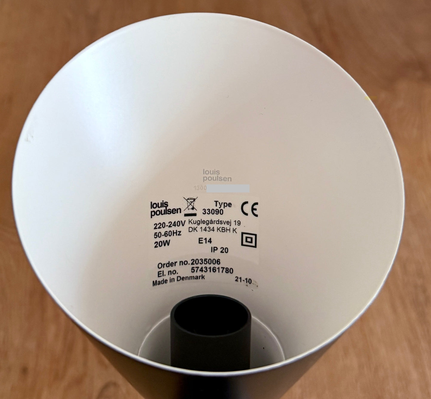 Original AJ wall lamp. Arne Jacobsen for Louis Poulsen