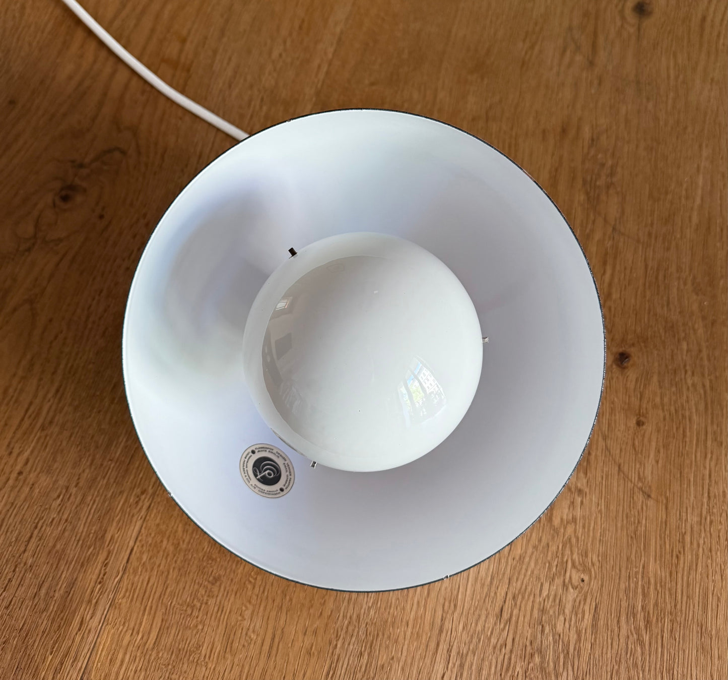 Original Flowerpot VP1 pendant lamp. Verner Panton for Louis Poulsen