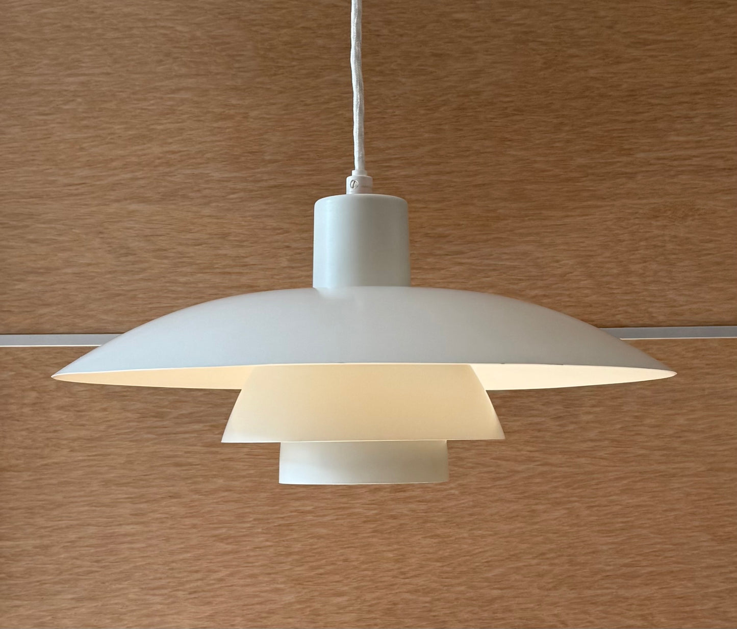 Original PH 4/3 pendant lamp. Poul Henningsen for Louis Poulsen