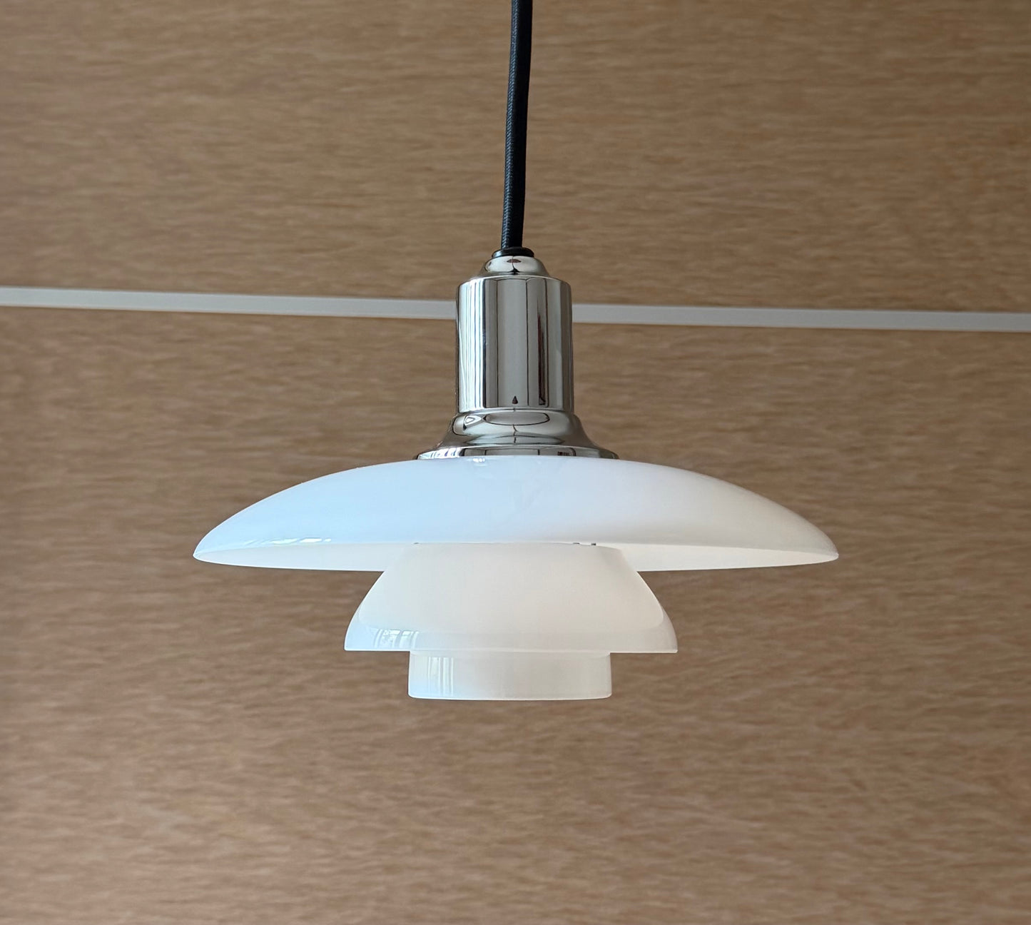 Original PH 2/1 pendant lamp. Poul Henningsen for Louis Poulsen