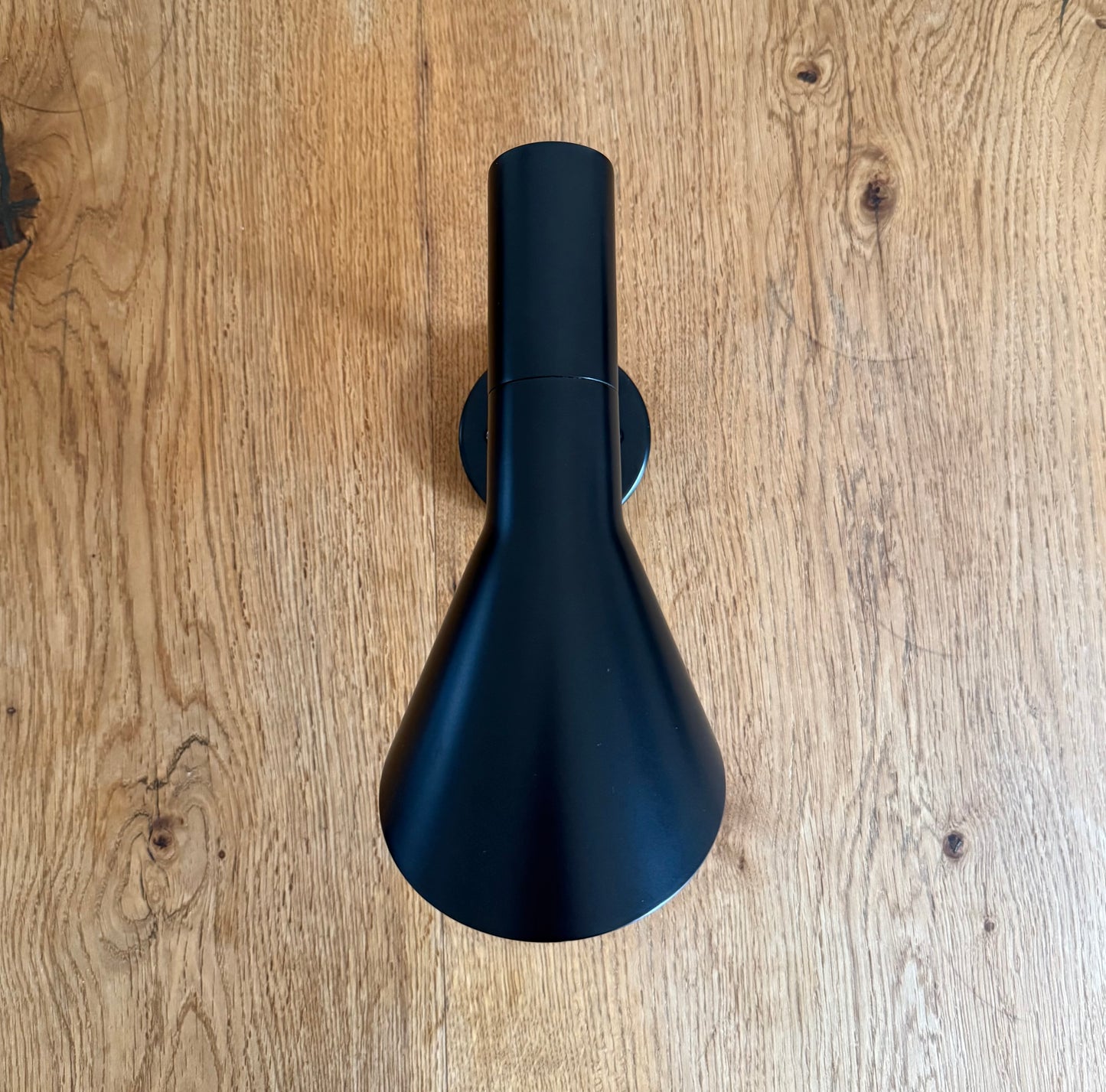 Original AJ wall lamp. Arne Jacobsen for Louis Poulsen