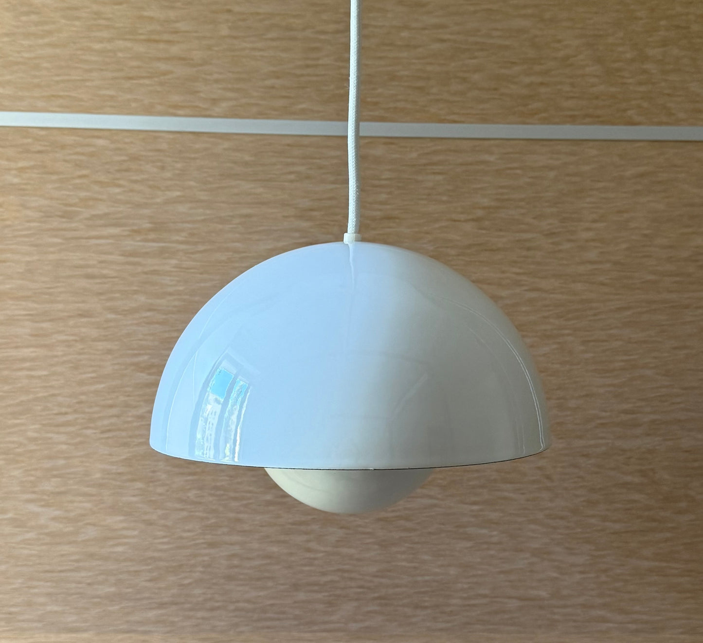 Original Flowerpot VP1 pendant lamp. Verner Panton for Louis Poulsen